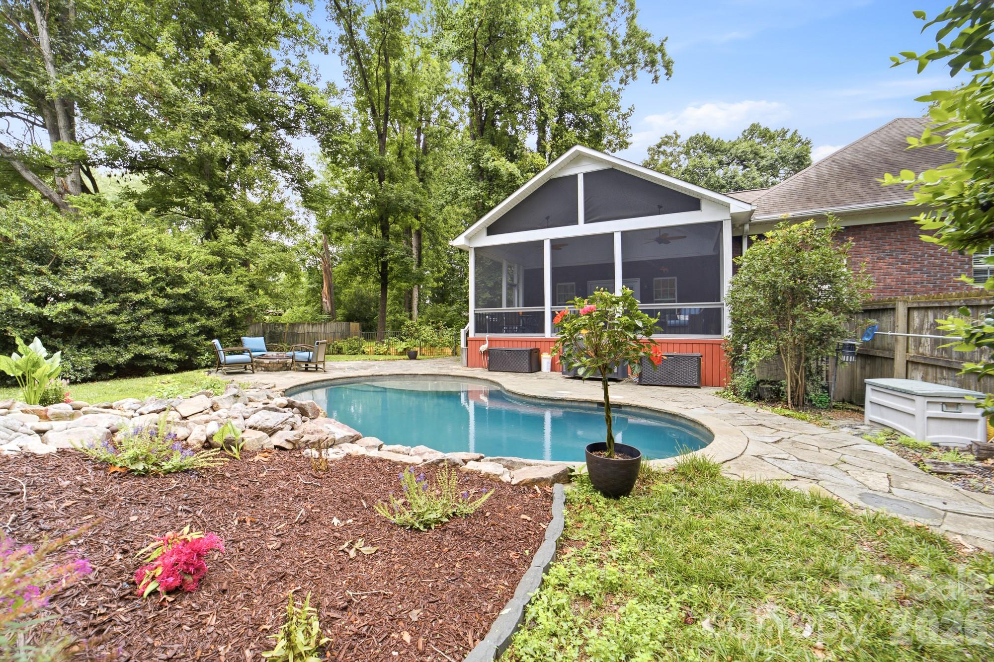 Lemmond Acres - Residential