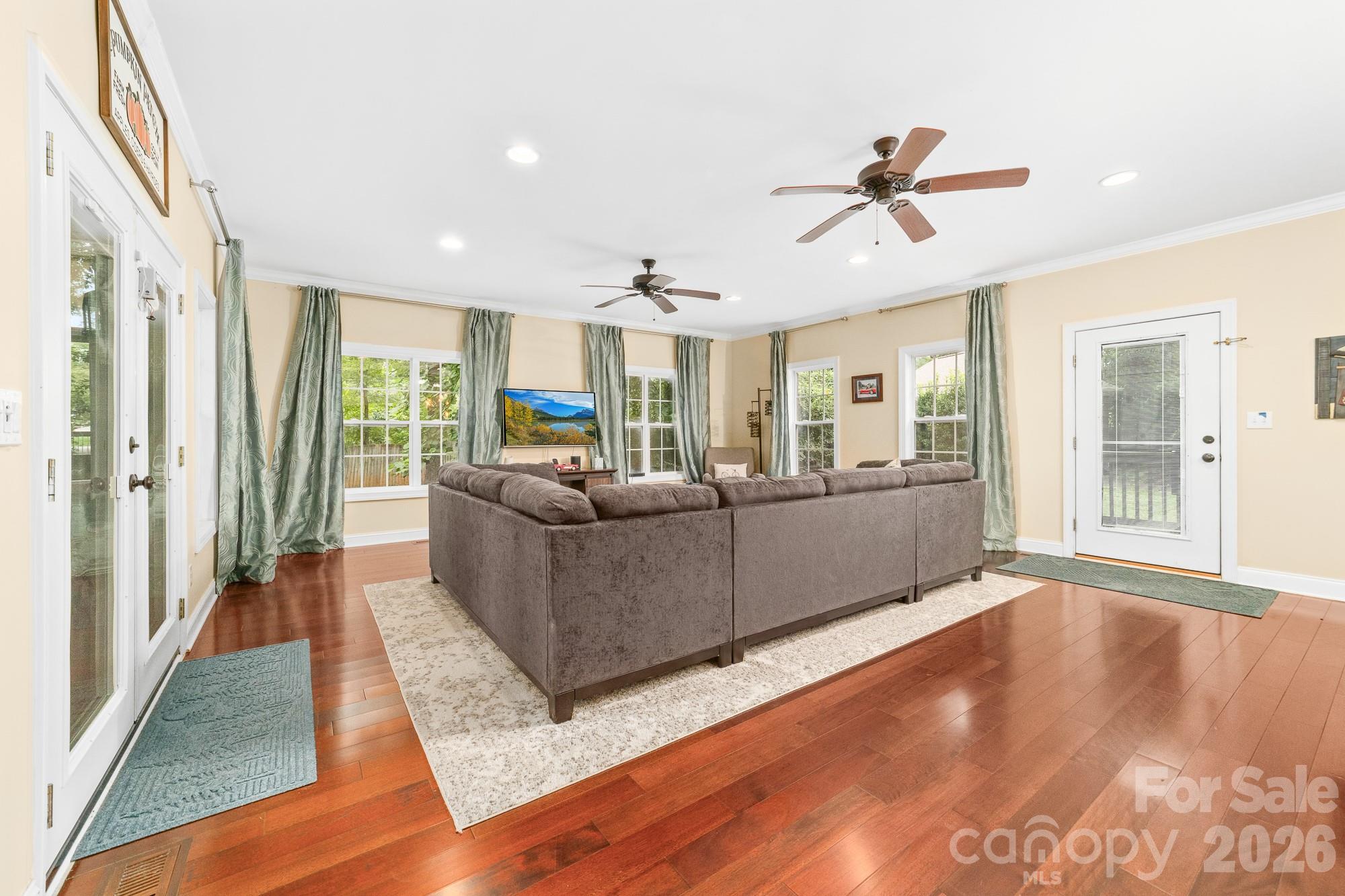 Lemmond Acres - Residential