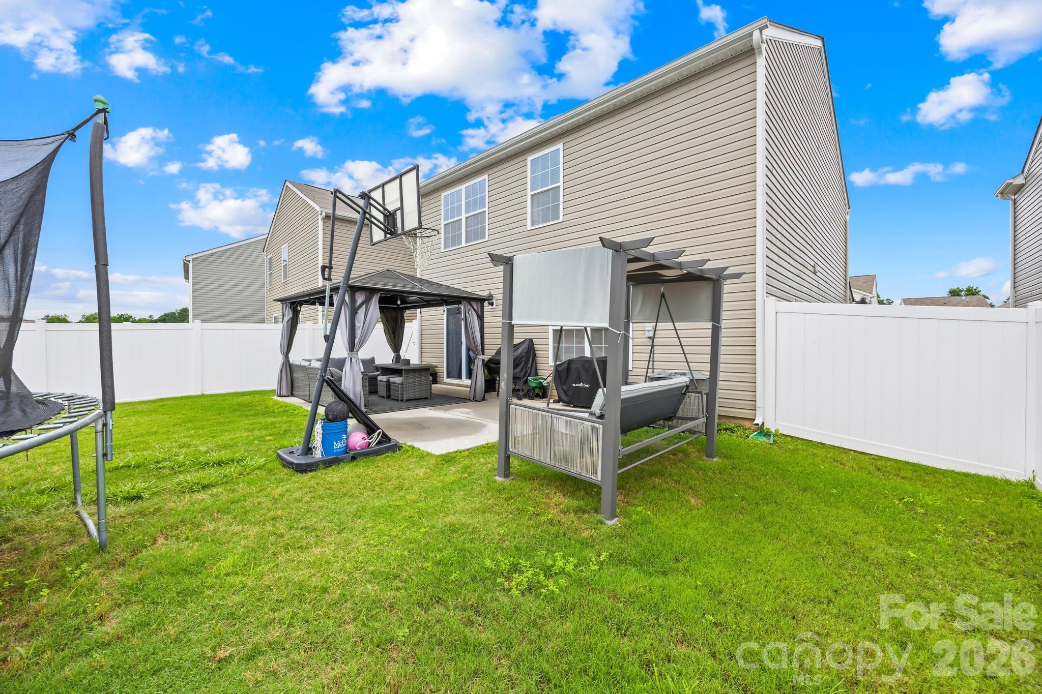 Apple Creek Village - Residential