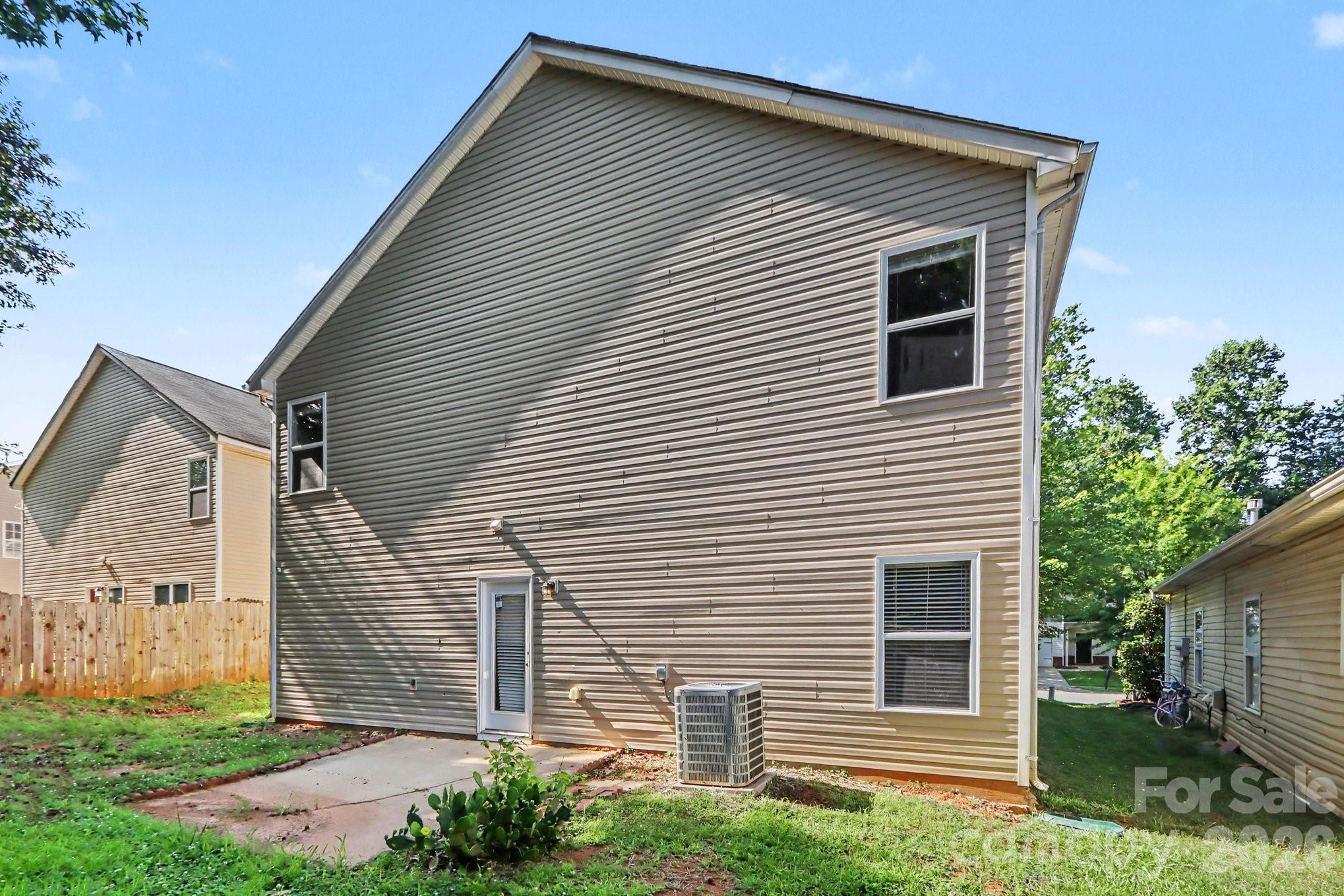 Ashburn Farms - Residential
