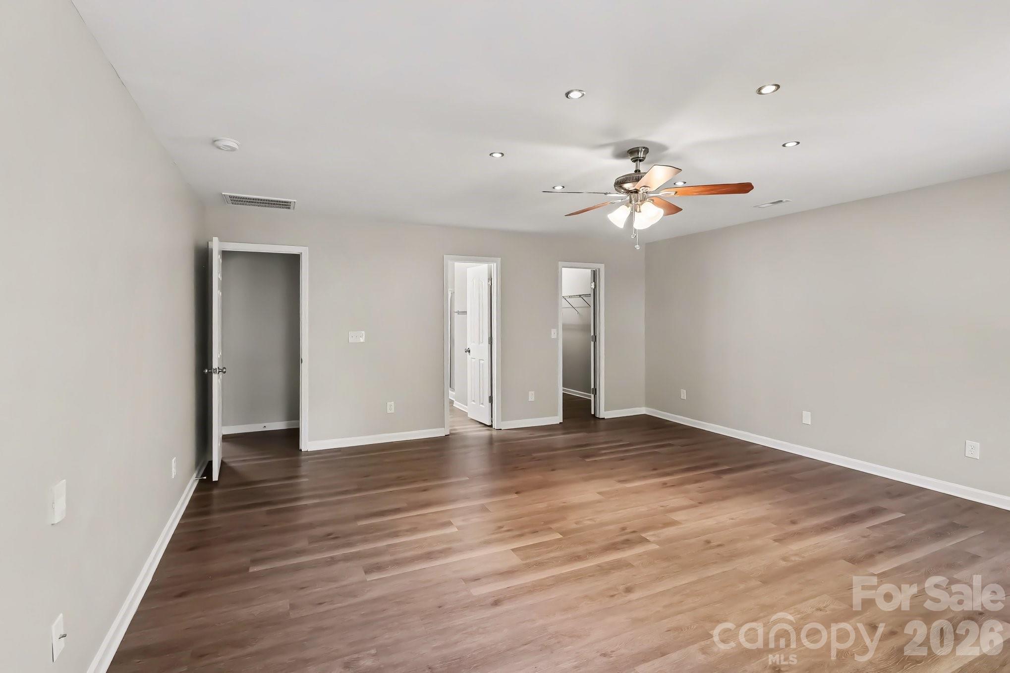 Ashburn Farms - Residential