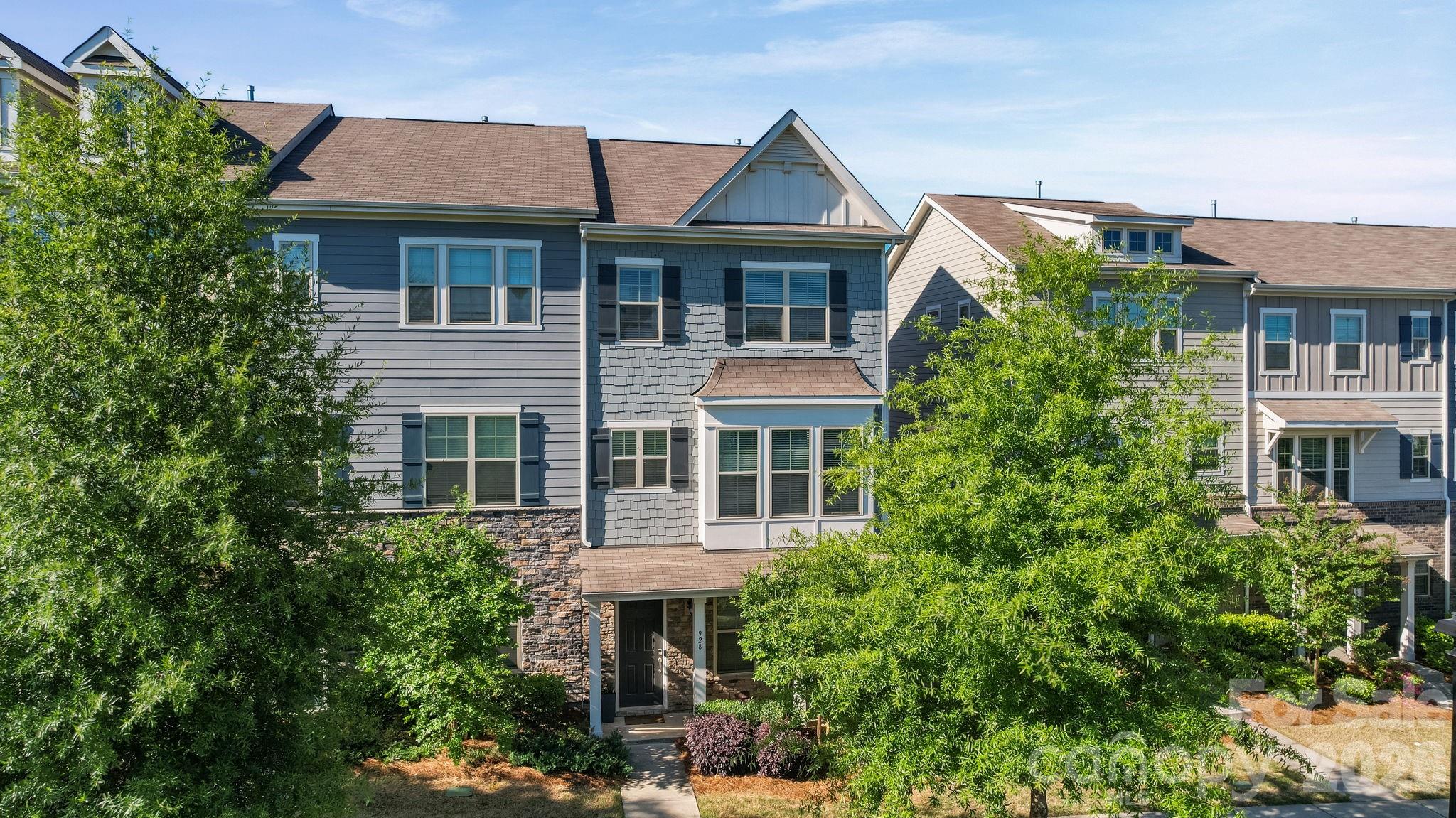 Hadley at Arrowood Station - Residential