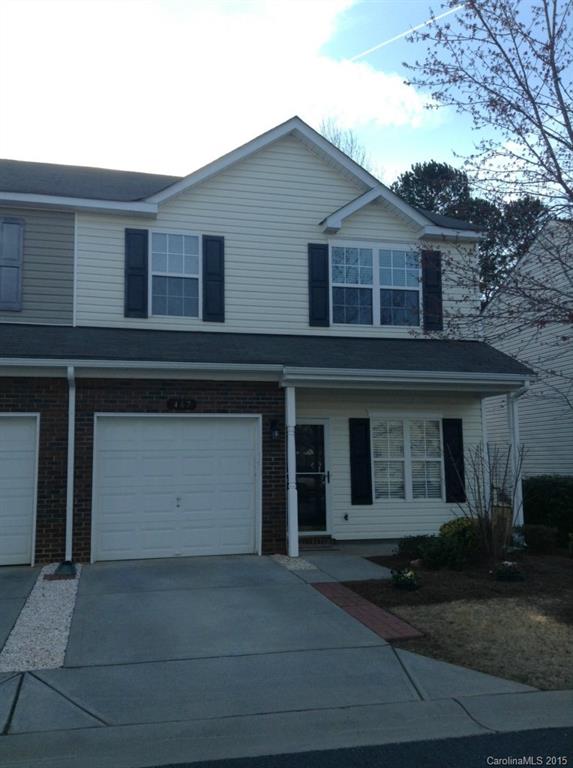 Immaculate spacious townhouse end unit w/ garage has a peaceful wooded back yard setting. Open floor plan w/ large living room & many windows. Upgraded appliances like new including microwave & refrigerator. Multipurpose spacious loft is perfect for game room, office, nursery, etc.  Master bedroom has large walk-in closet. Upstairs laundry room comes w/ washer & dryer. This has been a non-smoking home. The location is a quick 2 minute drive to I-77 at the Sutton Rd. exit.