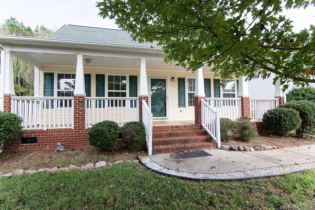 Adorable home that is move in ready! This 3 bedroom/ 2 bath home is the perfect size! Come relax on the front porch or in the charming family room by the fire! Great location for access to Rock Hill, Lake Wylie, York or Charlotte. This home is a must see!