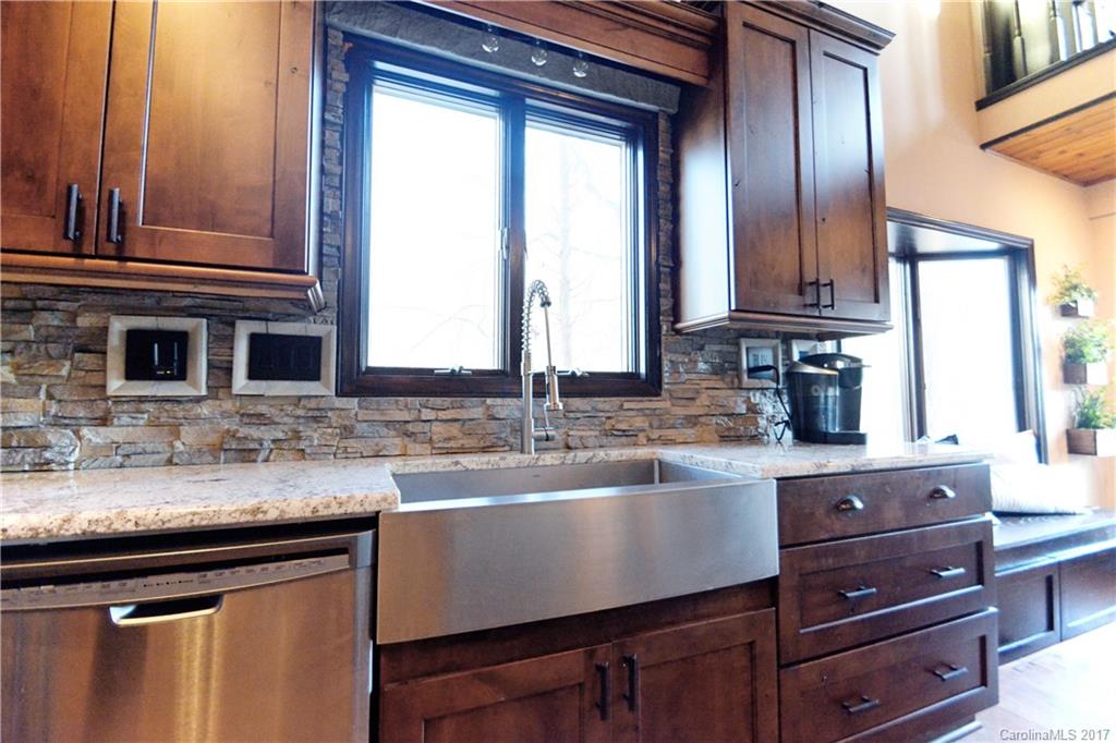 Tega Cay - Residential