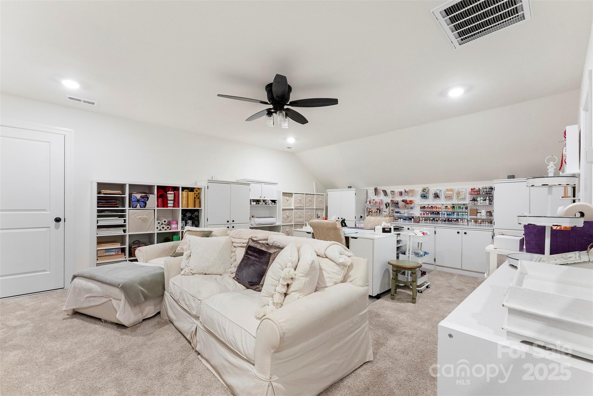 Robinson Oaks - Residential