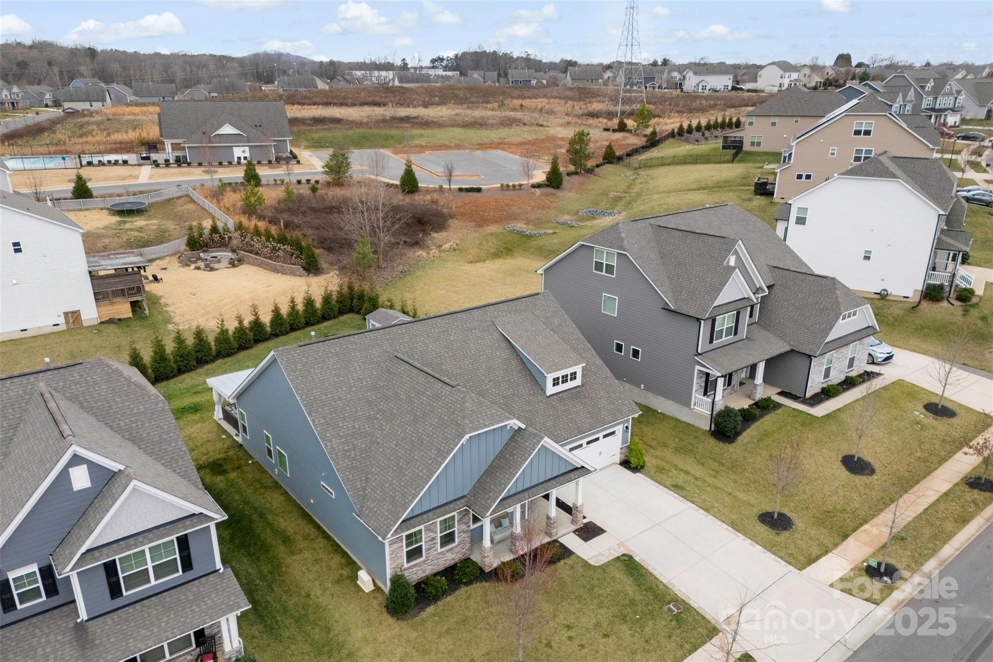 Robinson Oaks - Residential