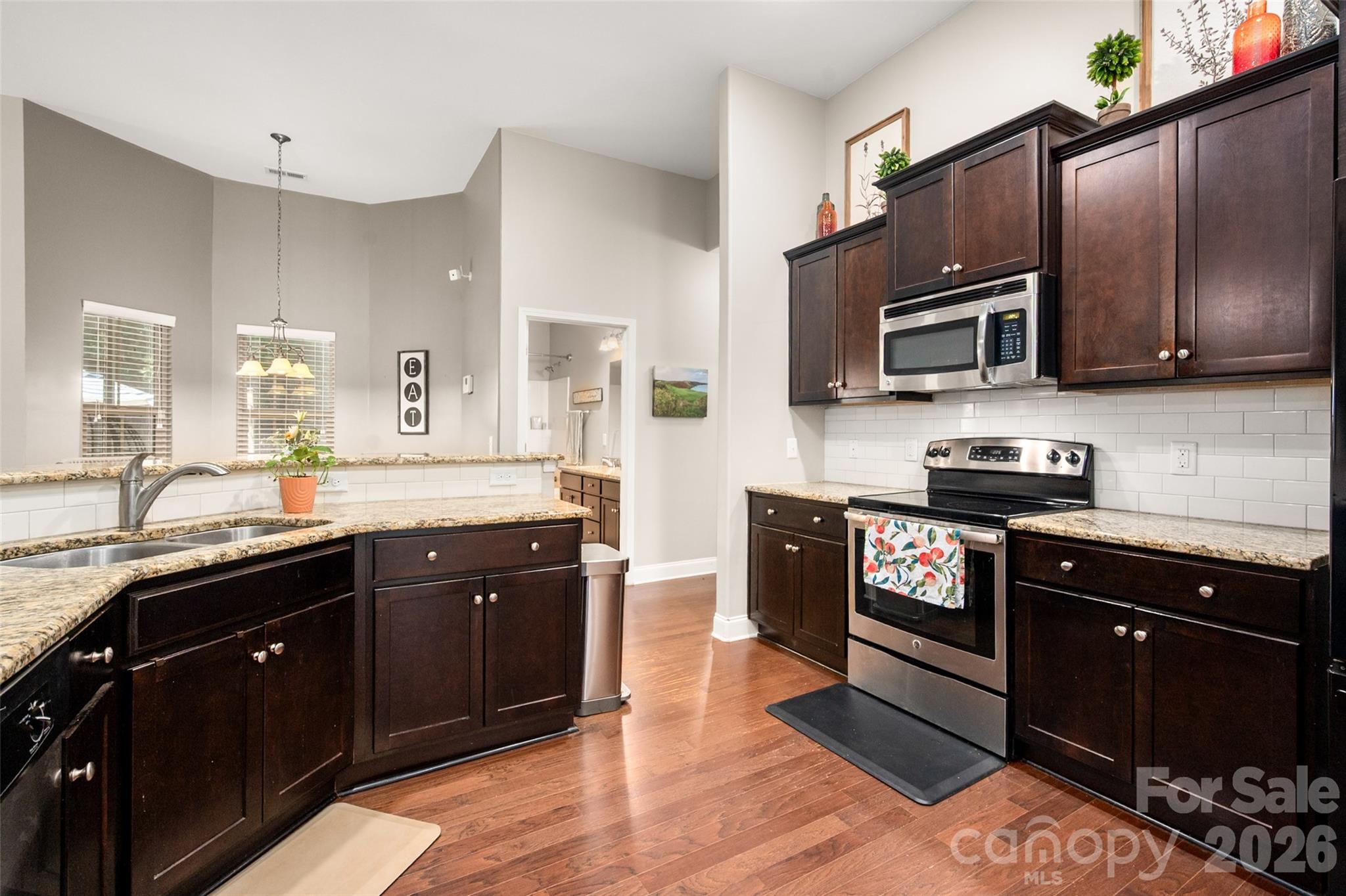 Pine Knoll - Residential