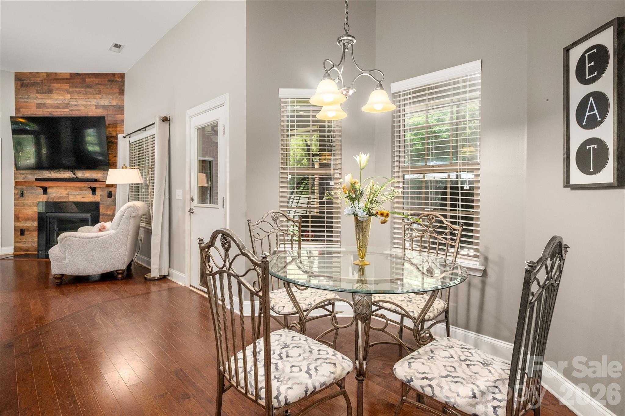 Pine Knoll - Residential
