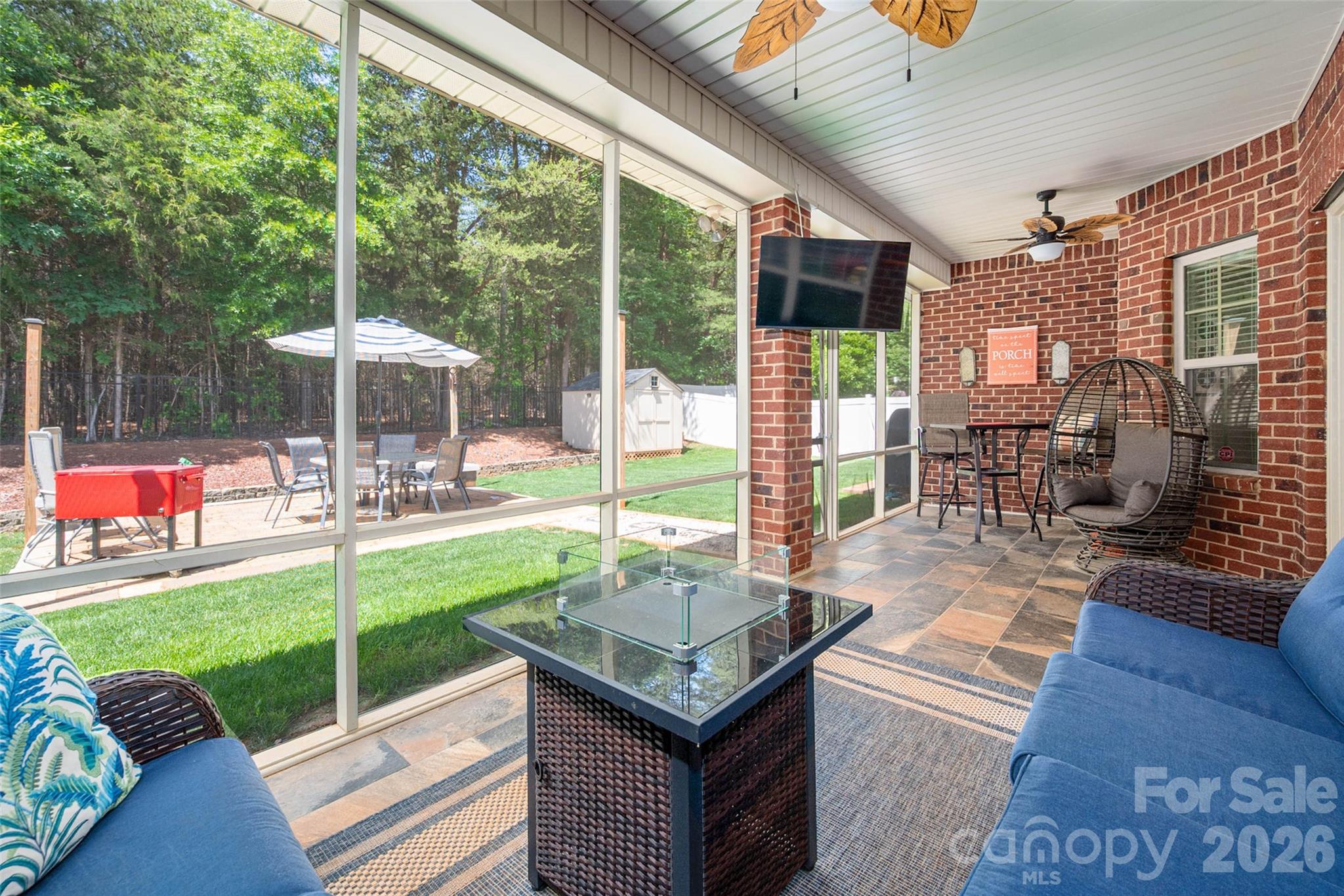 Pine Knoll - Residential