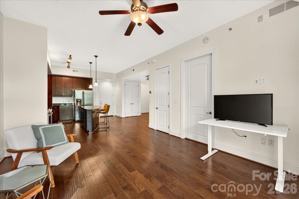 Piedmont Row - Residential