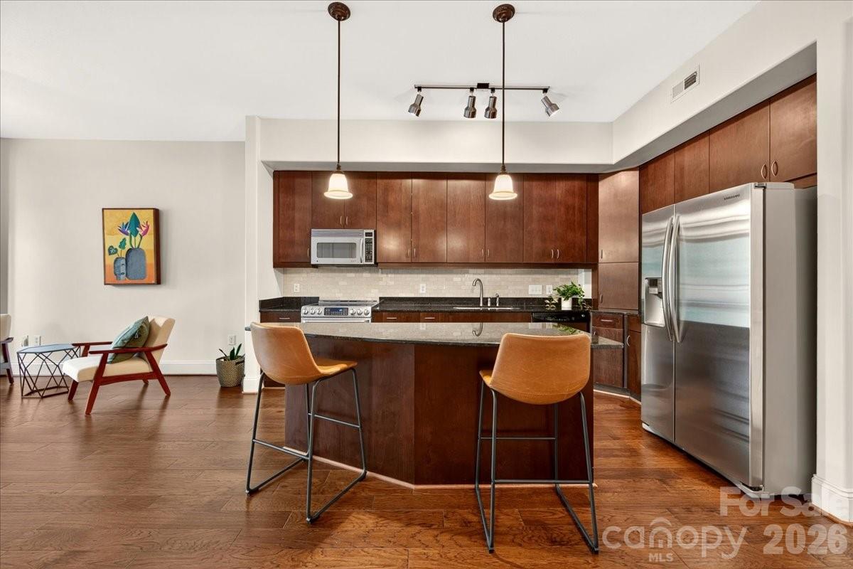 Piedmont Row - Residential