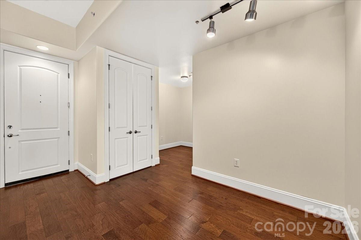 Piedmont Row - Residential