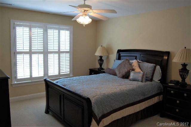 Meadow Lakes II - Residential