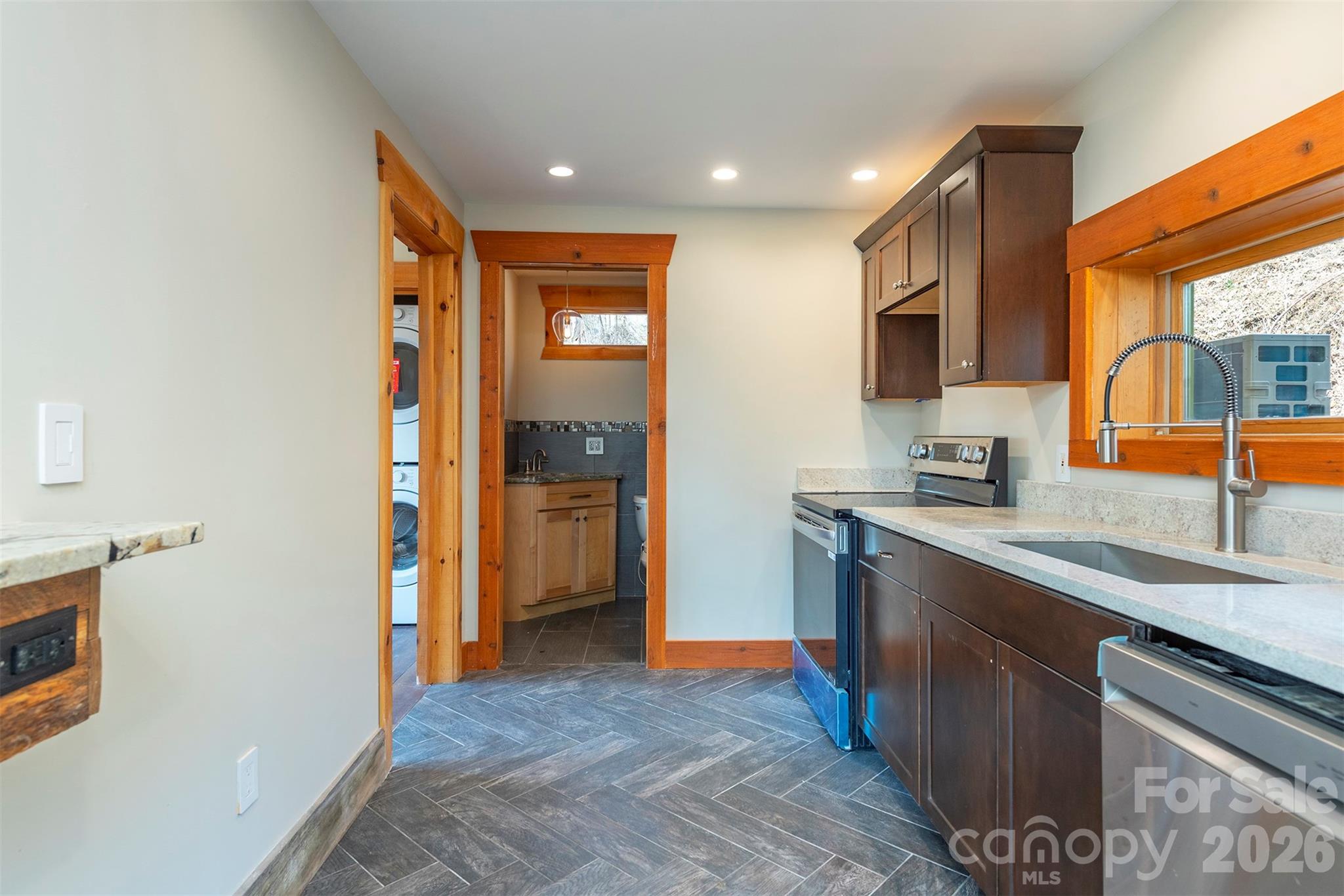 Lynnwood - Residential