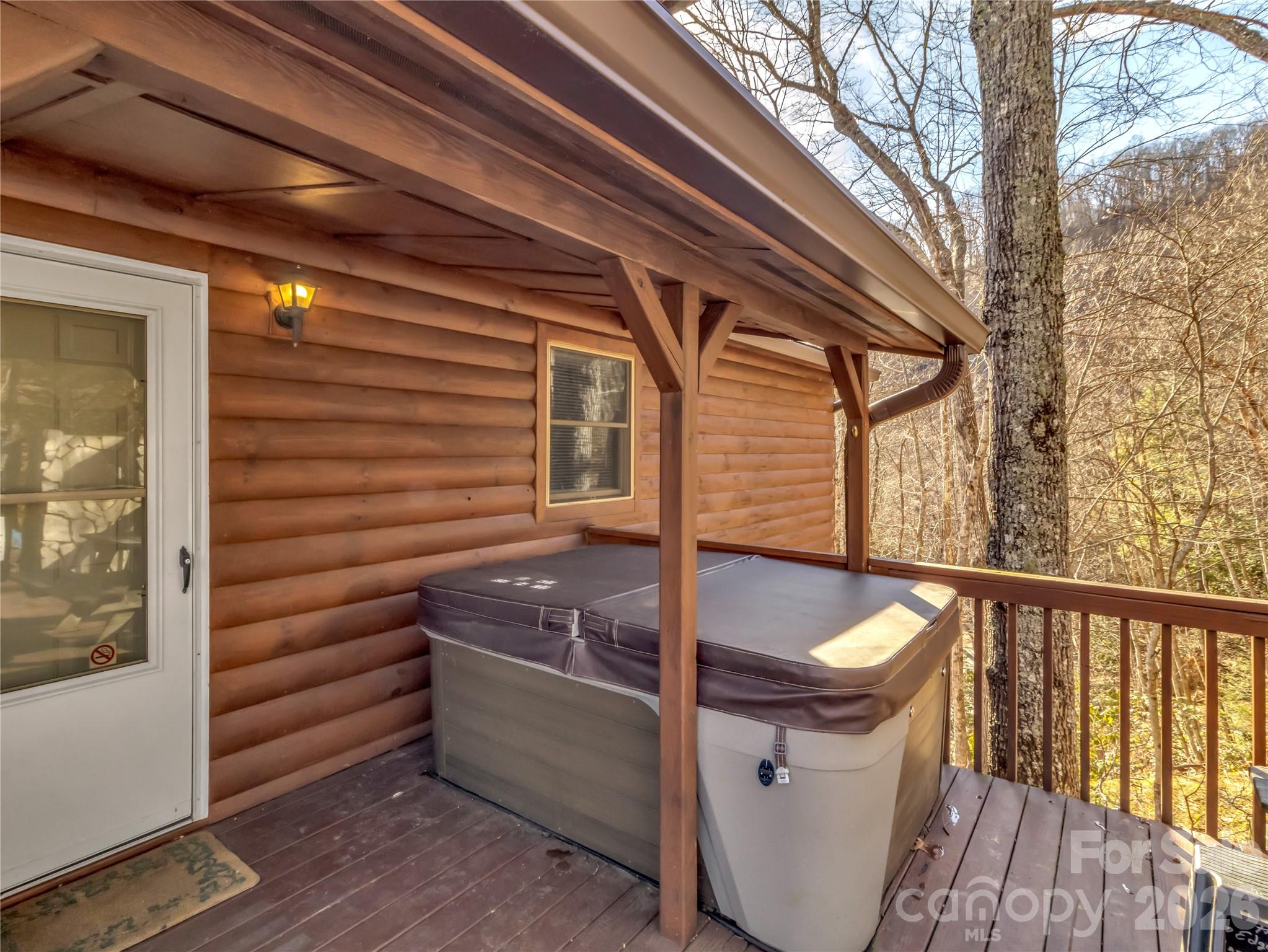 Creekside Villas - Residential