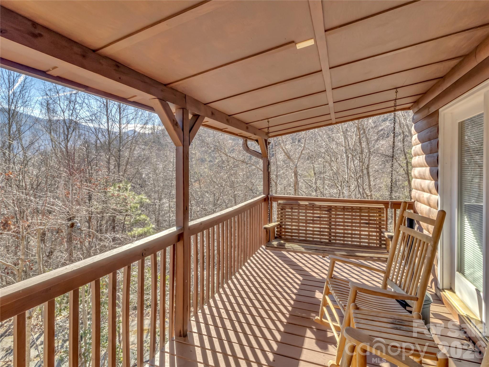 Creekside Villas - Residential