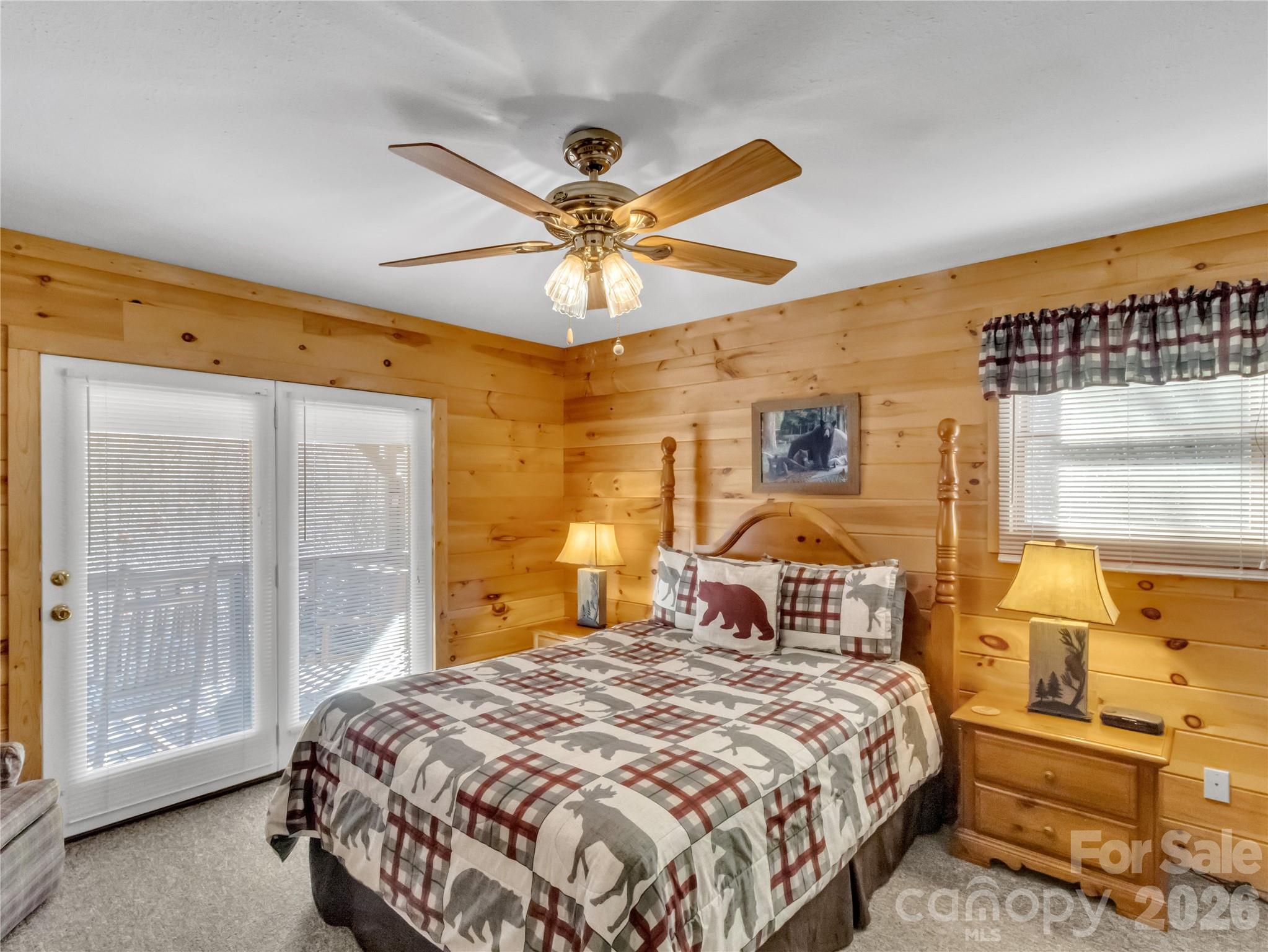 Creekside Villas - Residential
