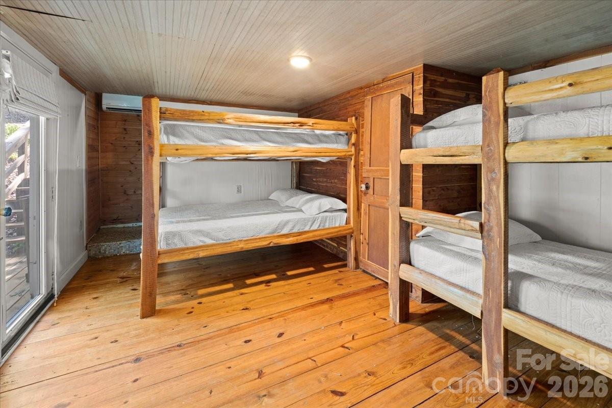 Holiday Shores - Residential