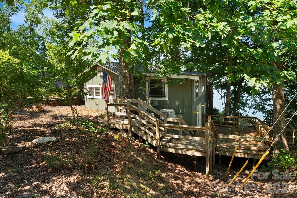 Holiday Shores - Residential