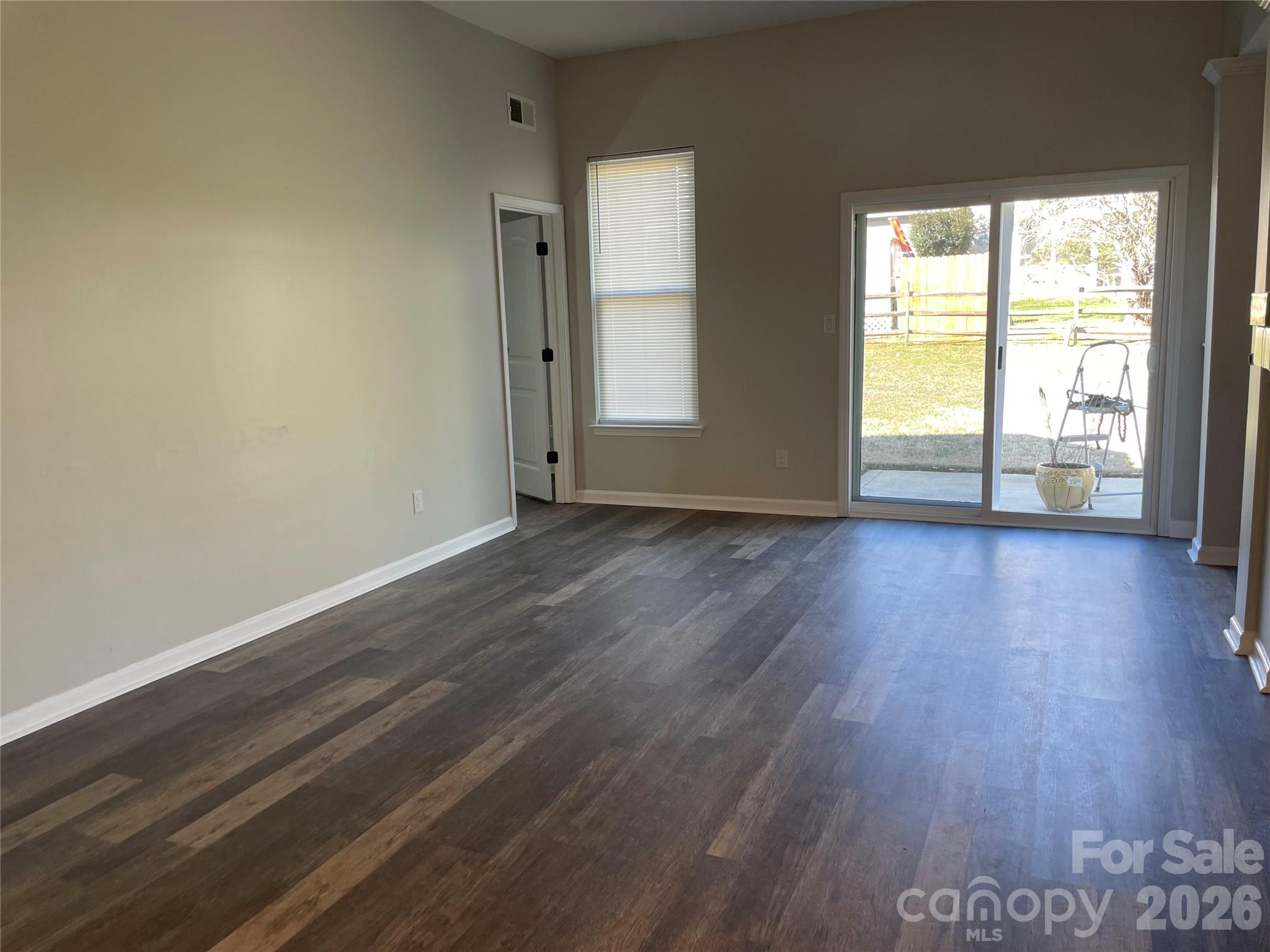 Tall Oaks - Residential