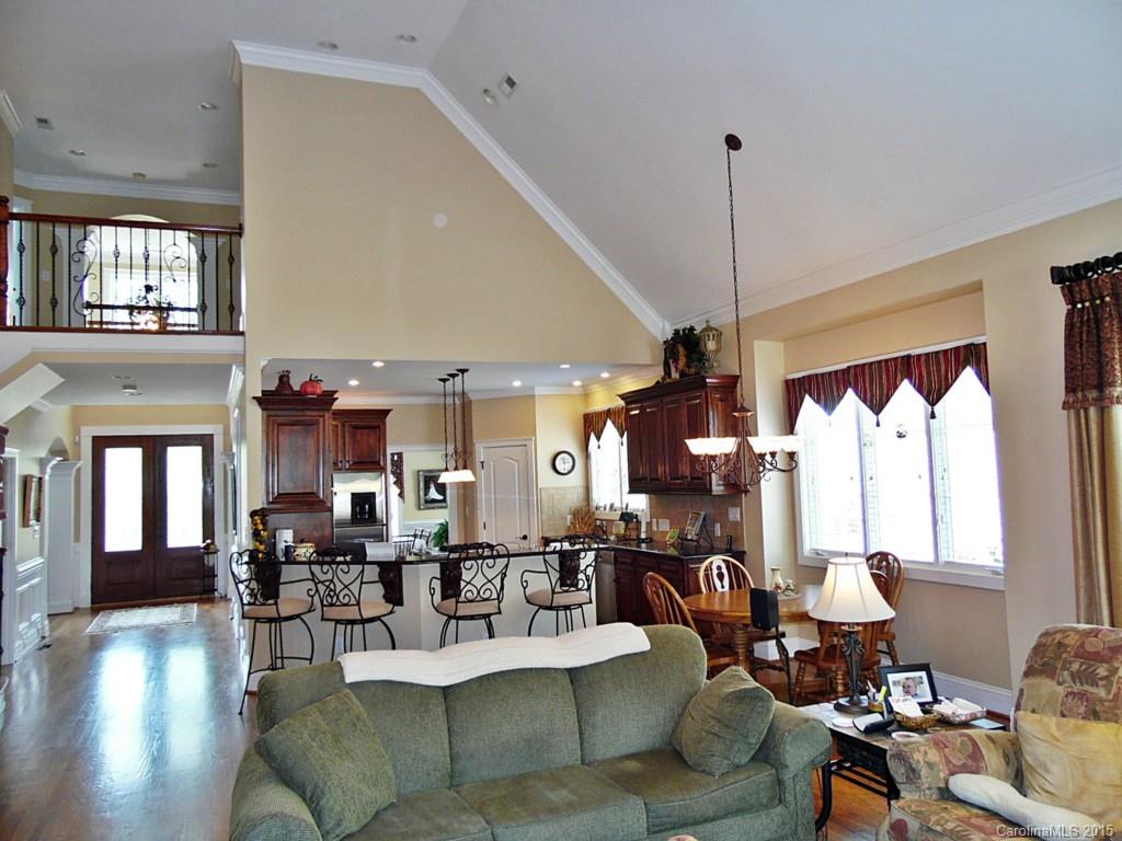 Joslin Pointe - Residential