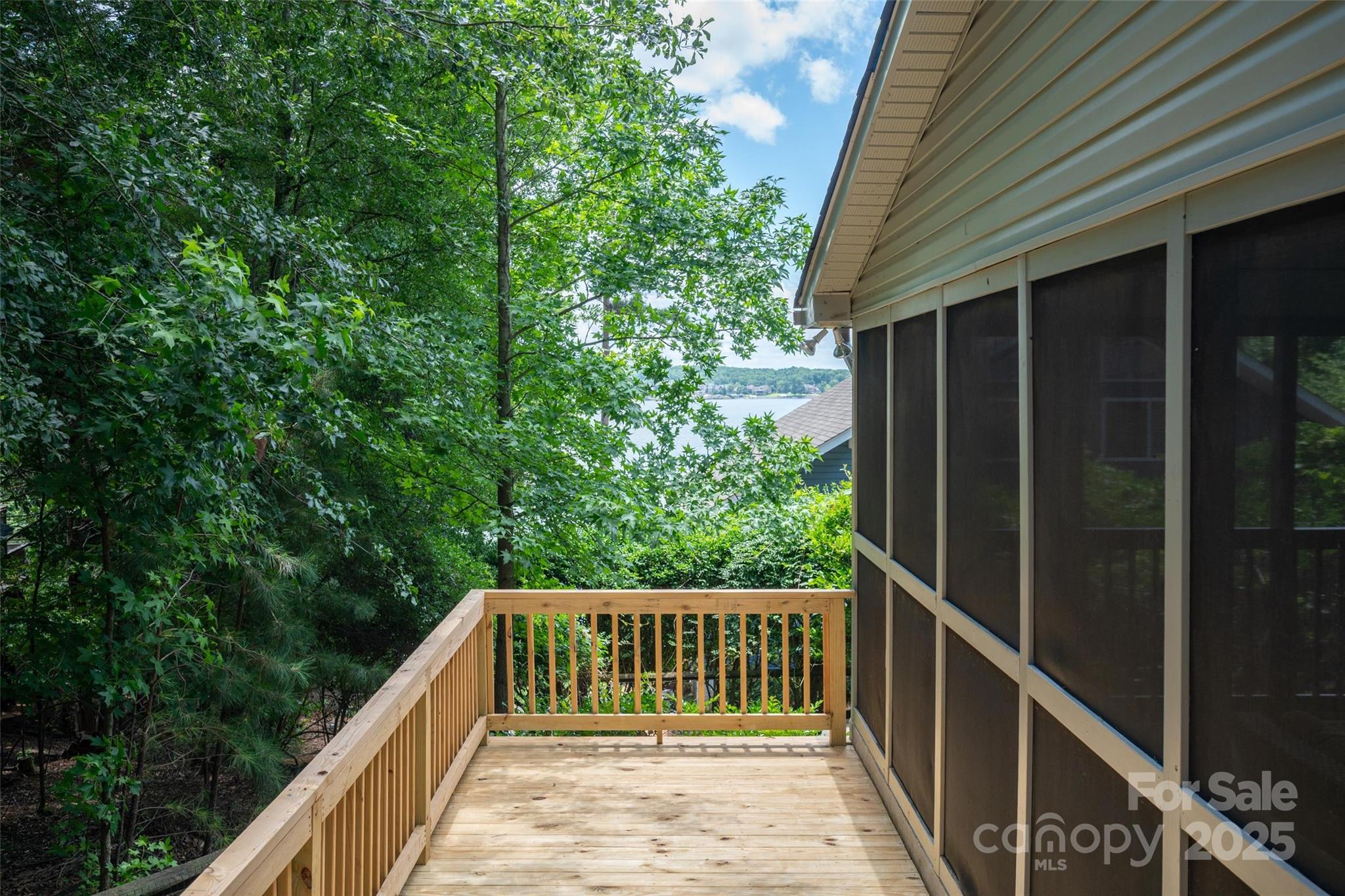Tega Cay - Residential