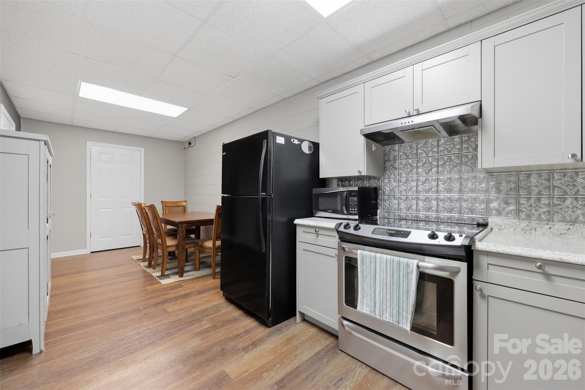 Windsor Pointe - Residential