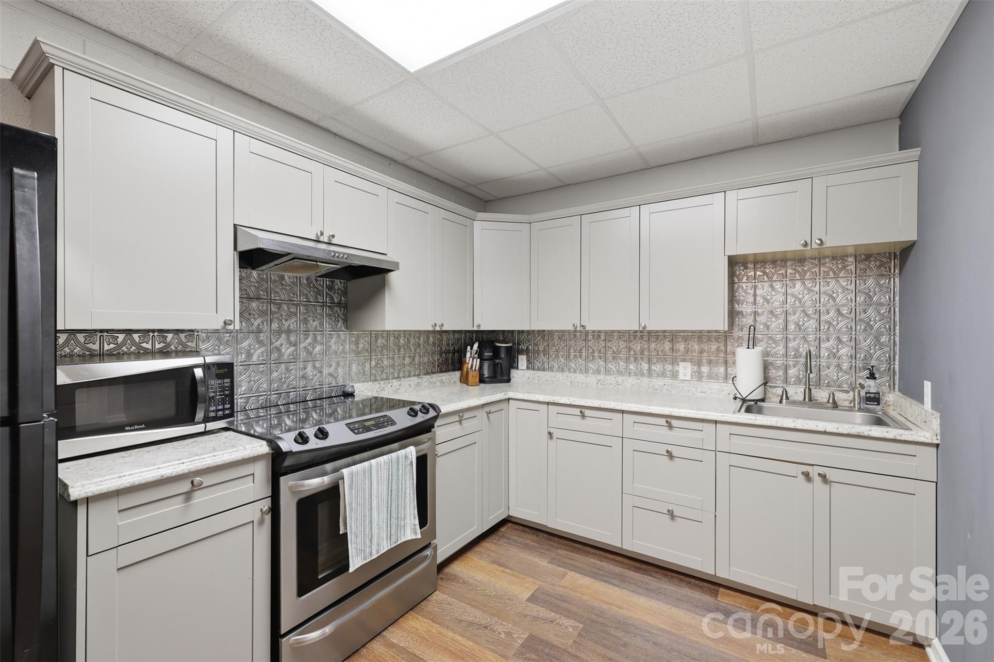 Windsor Pointe - Residential