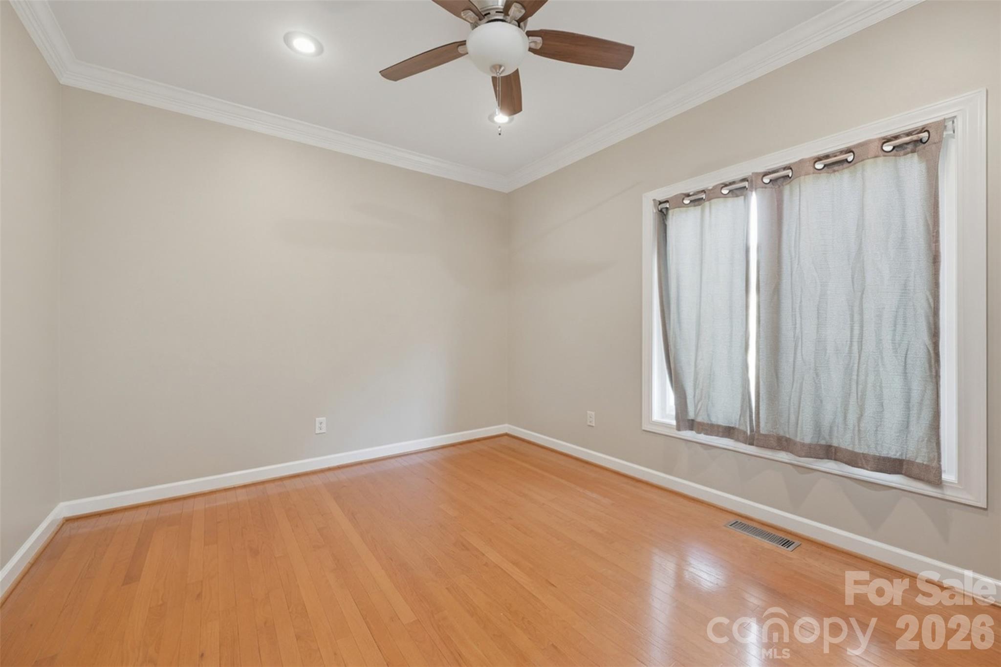 Windsor Pointe - Residential