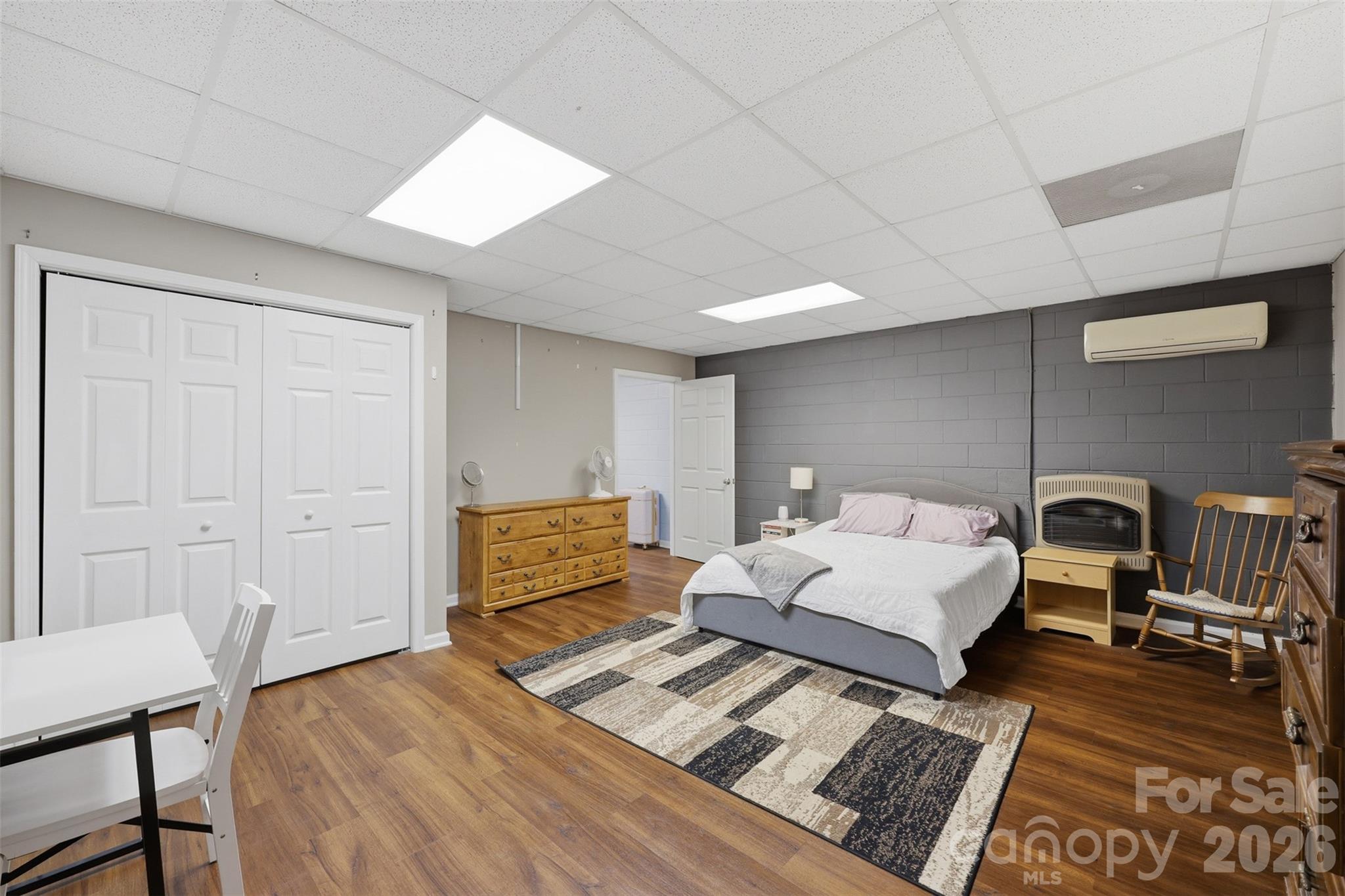 Windsor Pointe - Residential