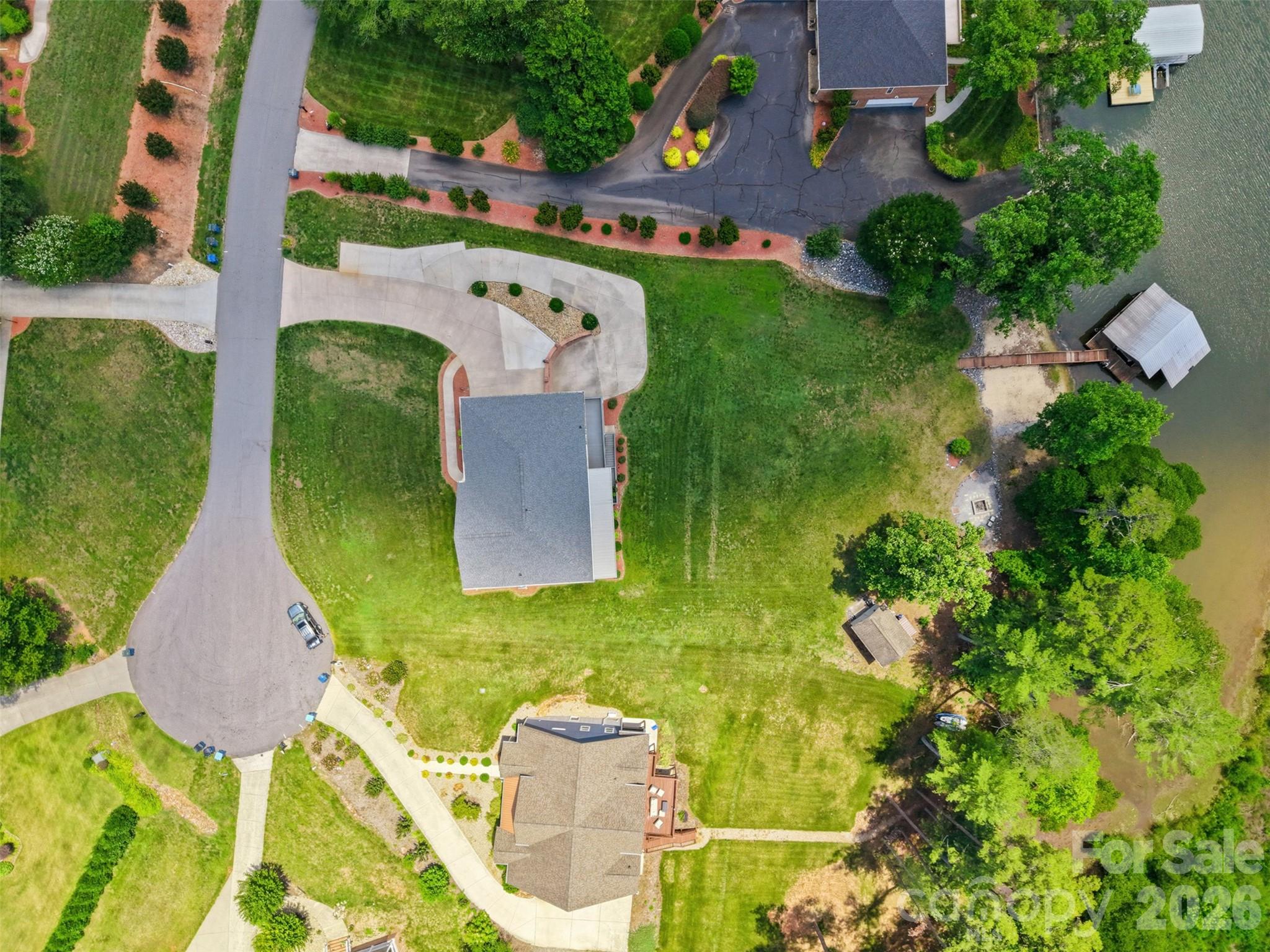 Windsor Pointe - Residential