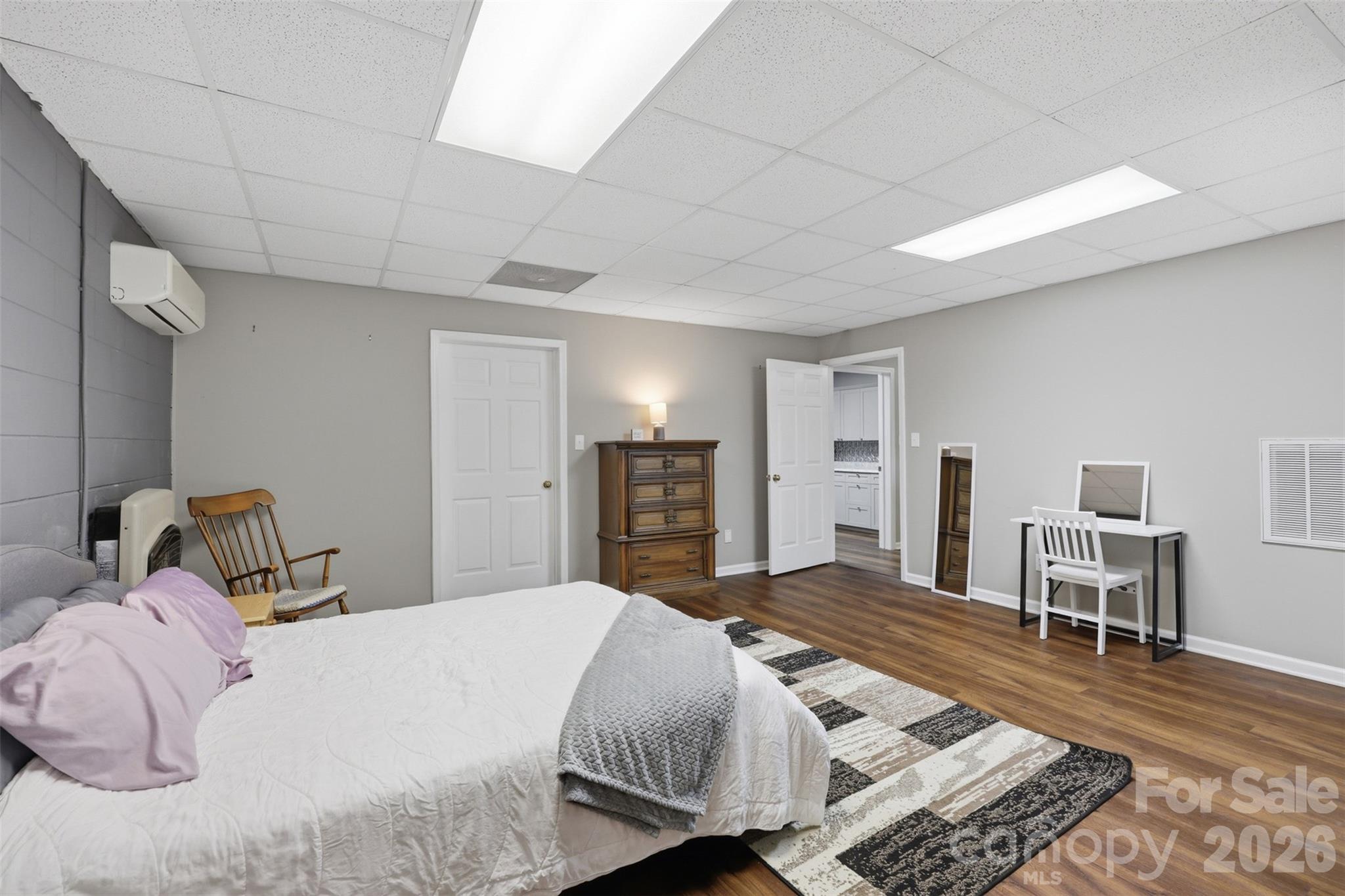 Windsor Pointe - Residential