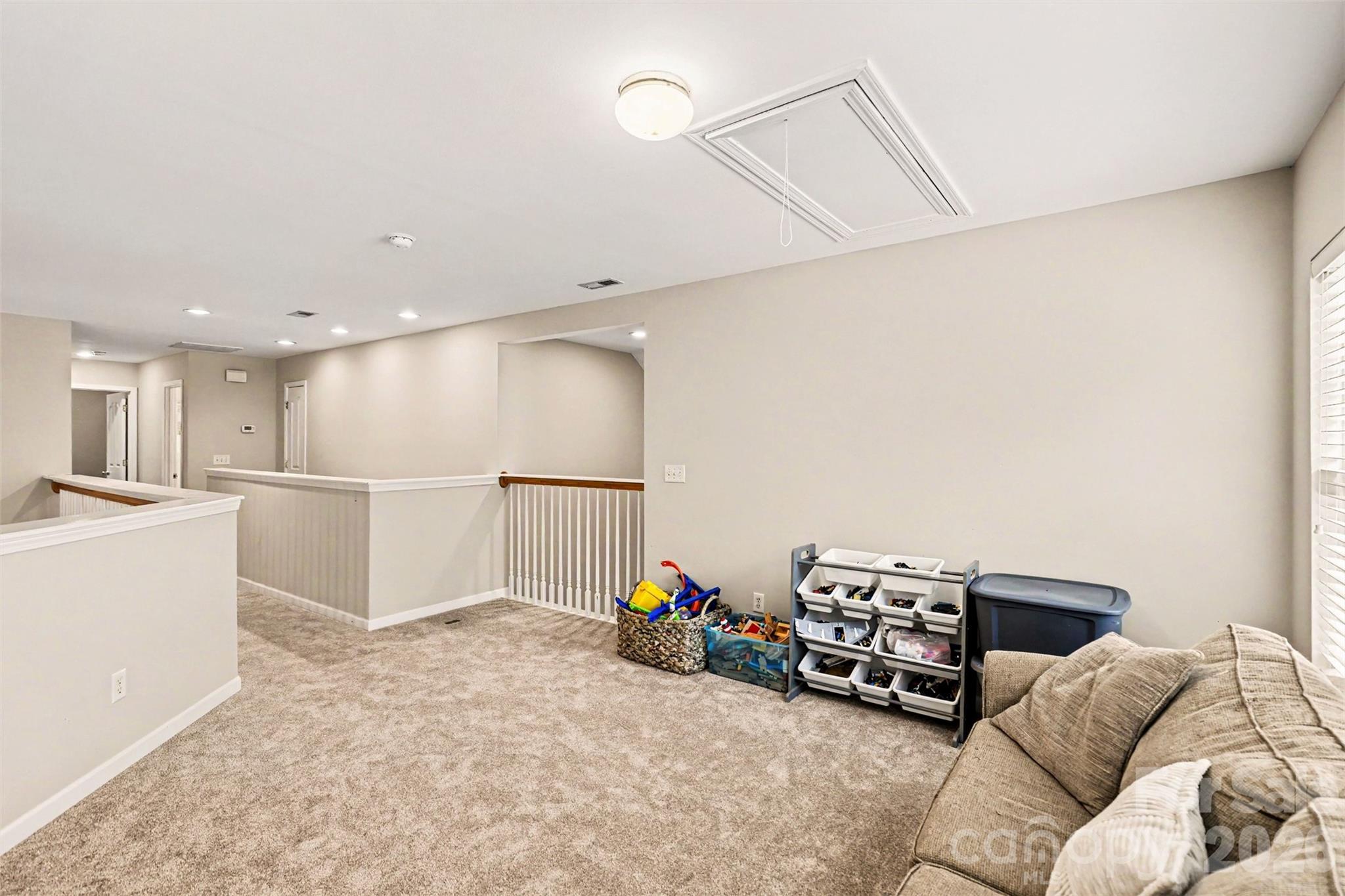 Knightsbridge - Residential