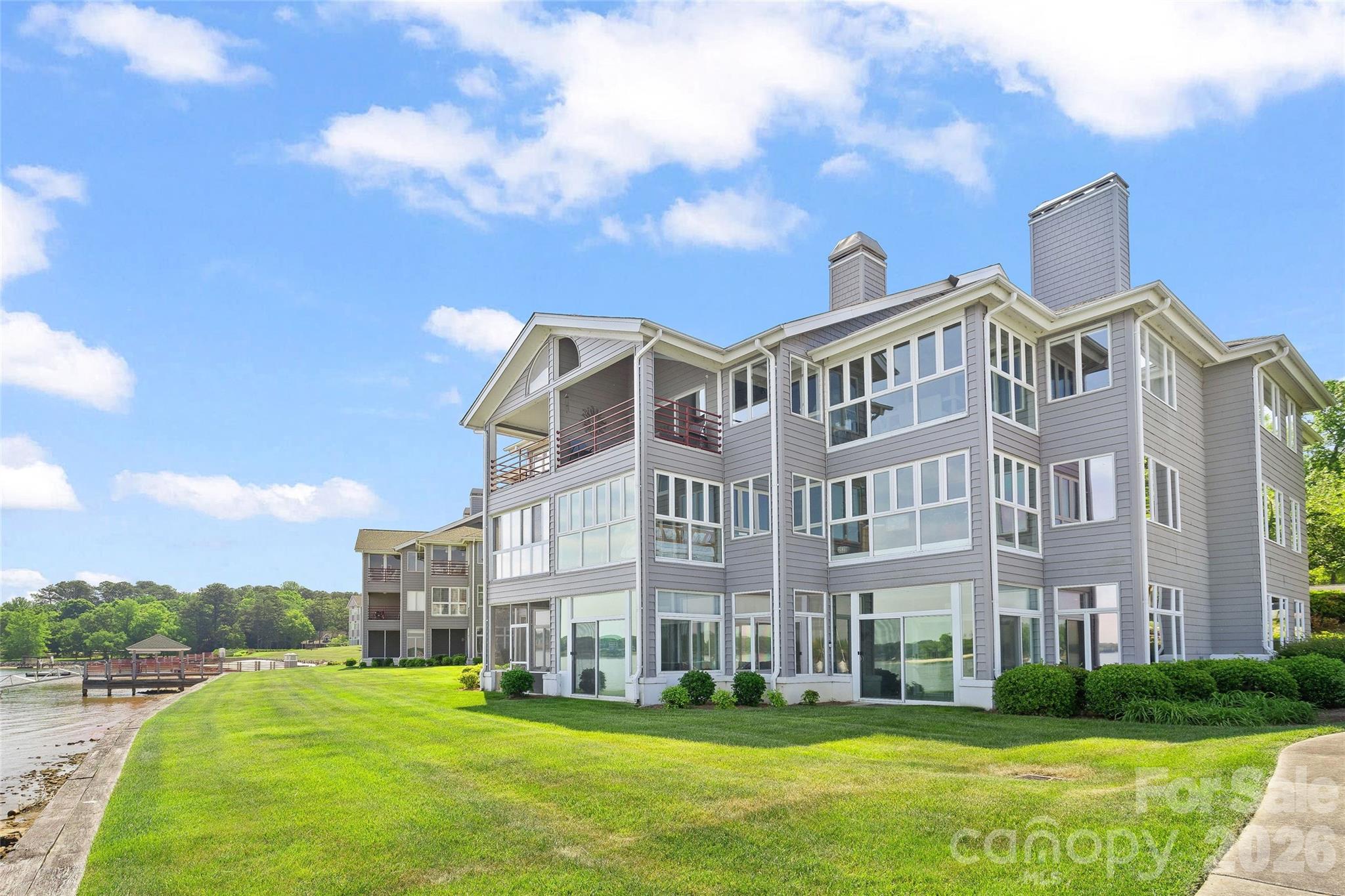 Lake Club - Residential