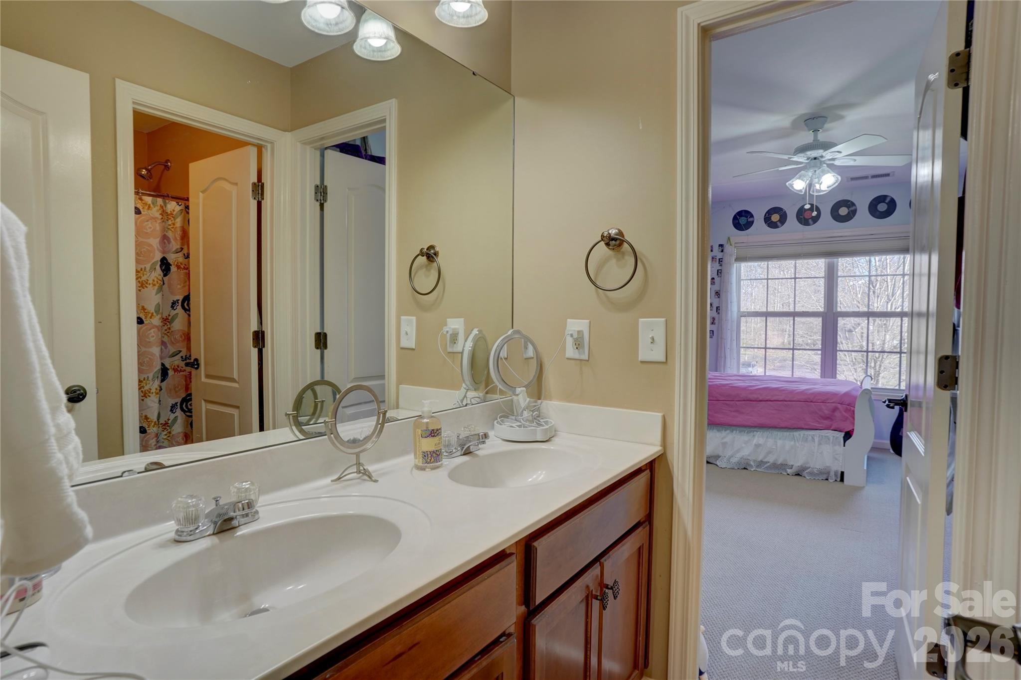 Fairington Oaks - Residential