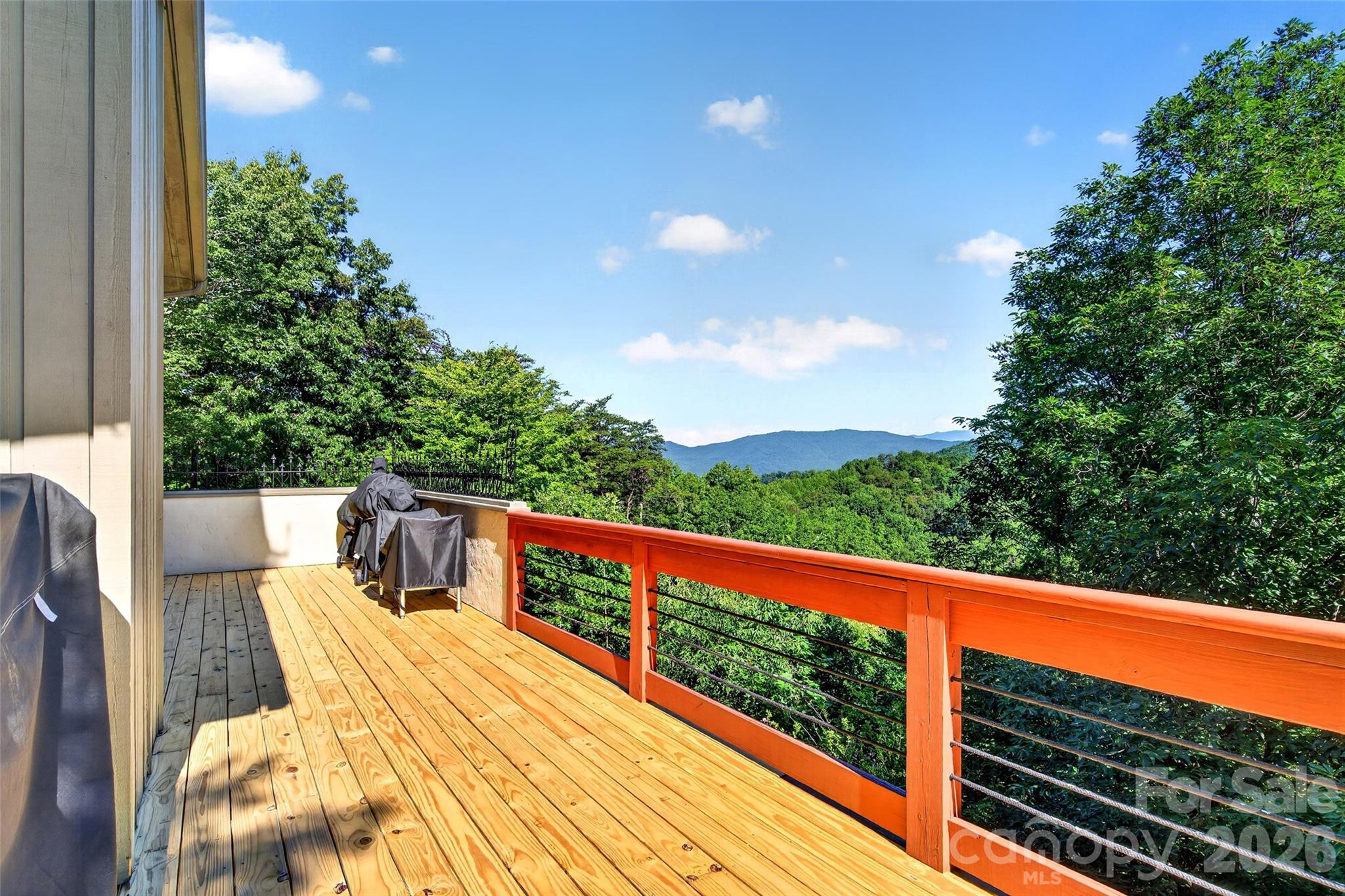 Pinnacle Ridge - Residential