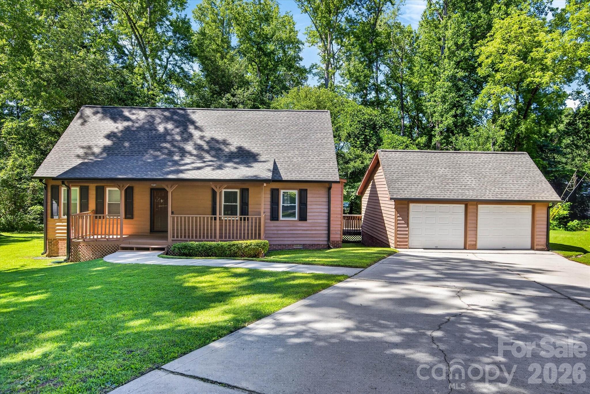 Country Oaks - Residential
