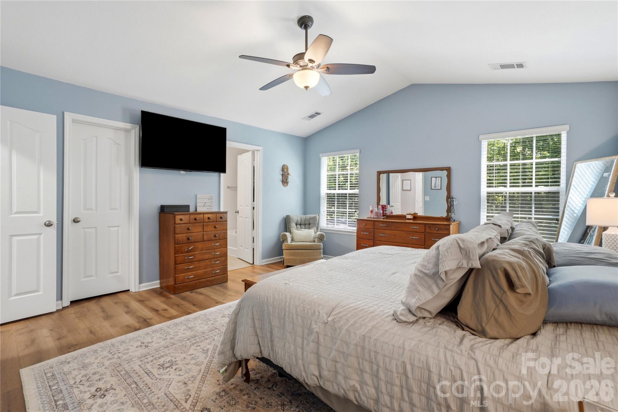 Davis Meadows - Residential
