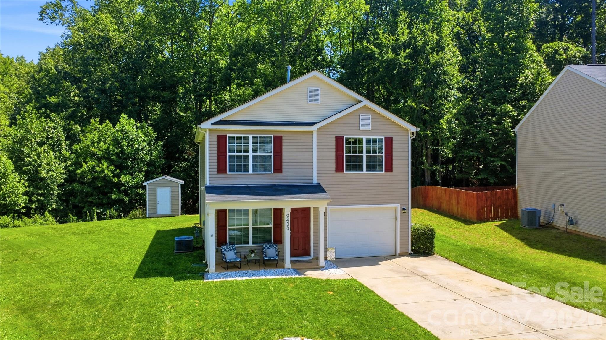 Davis Meadows - Residential