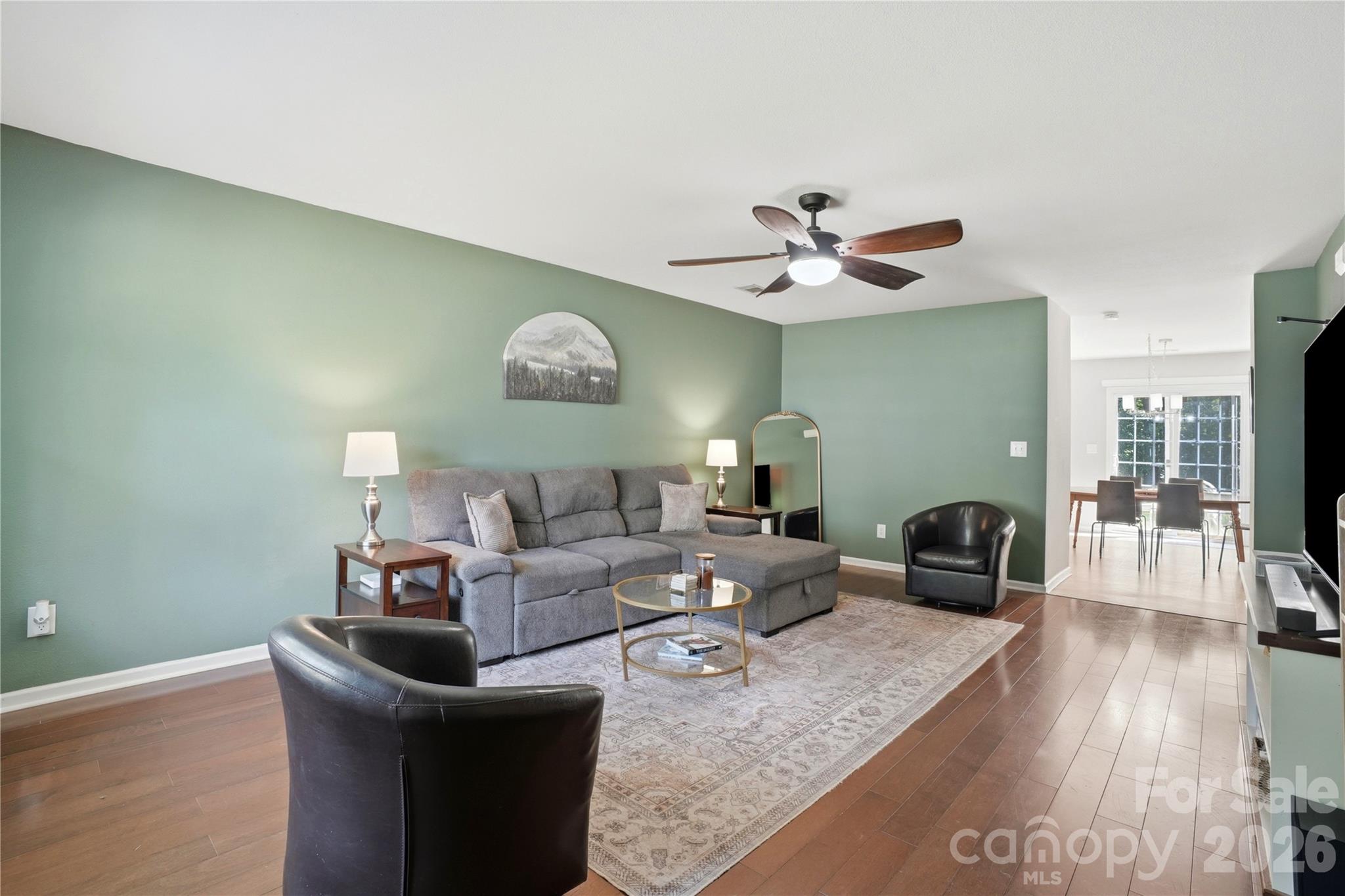 Davis Meadows - Residential