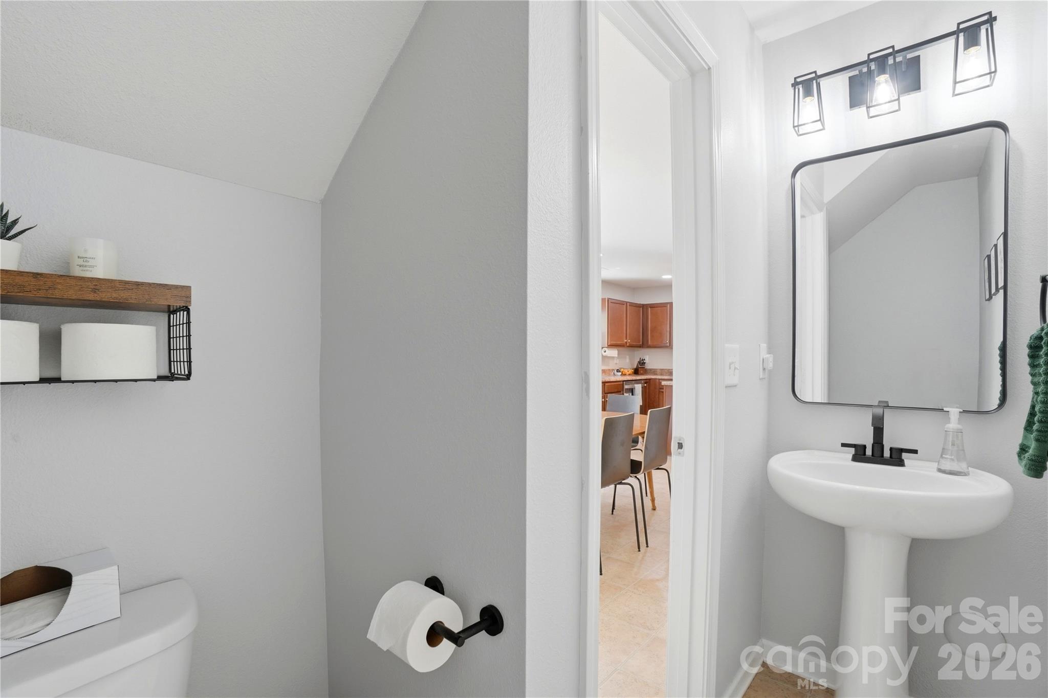 Davis Meadows - Residential