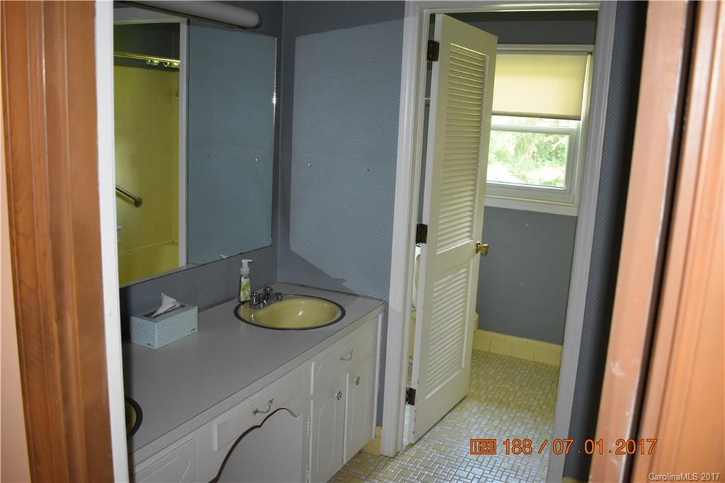 Hallmark Estates - Residential