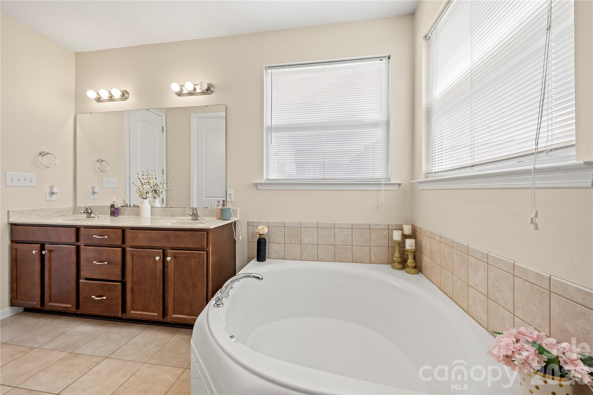 Hubbard Falls - Residential