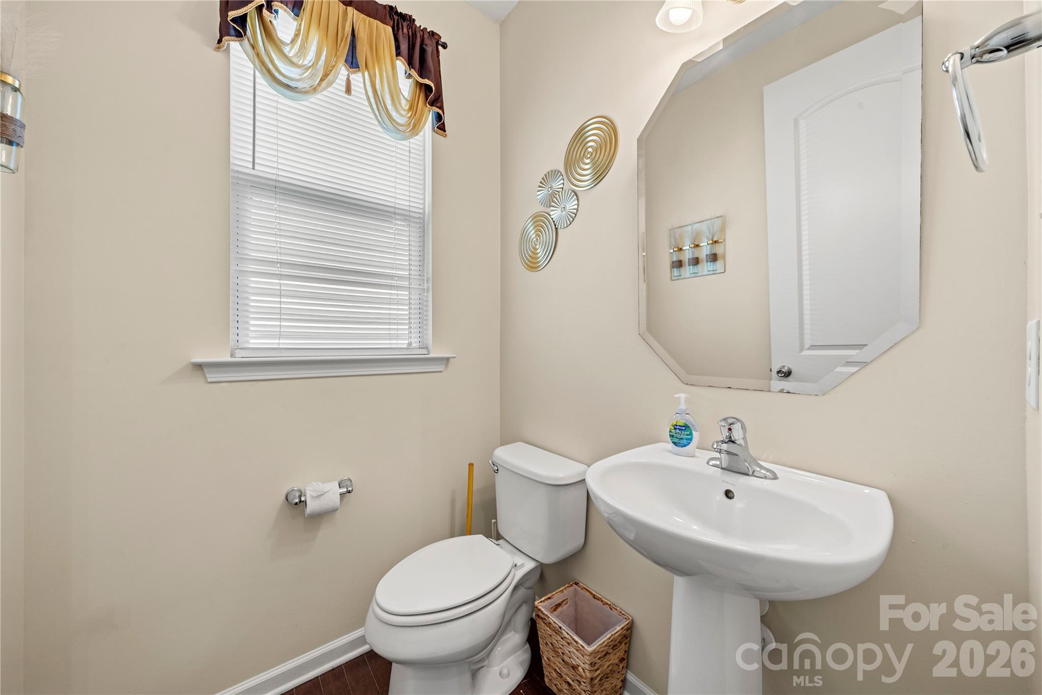 Hubbard Falls - Residential