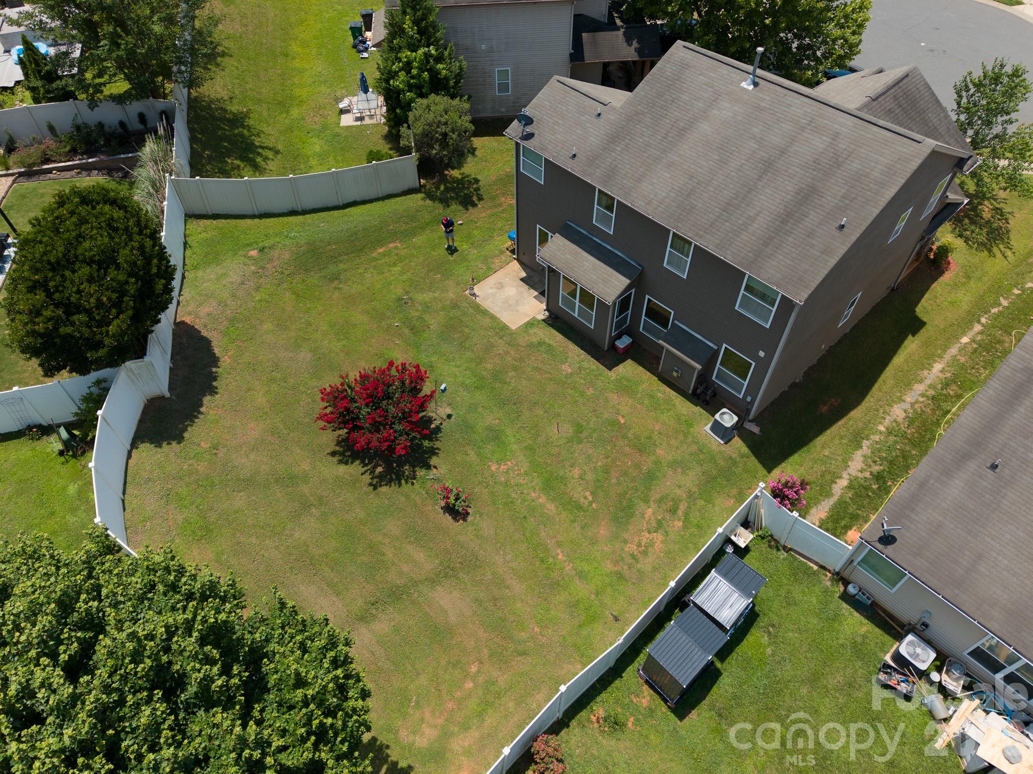 Hubbard Falls - Residential