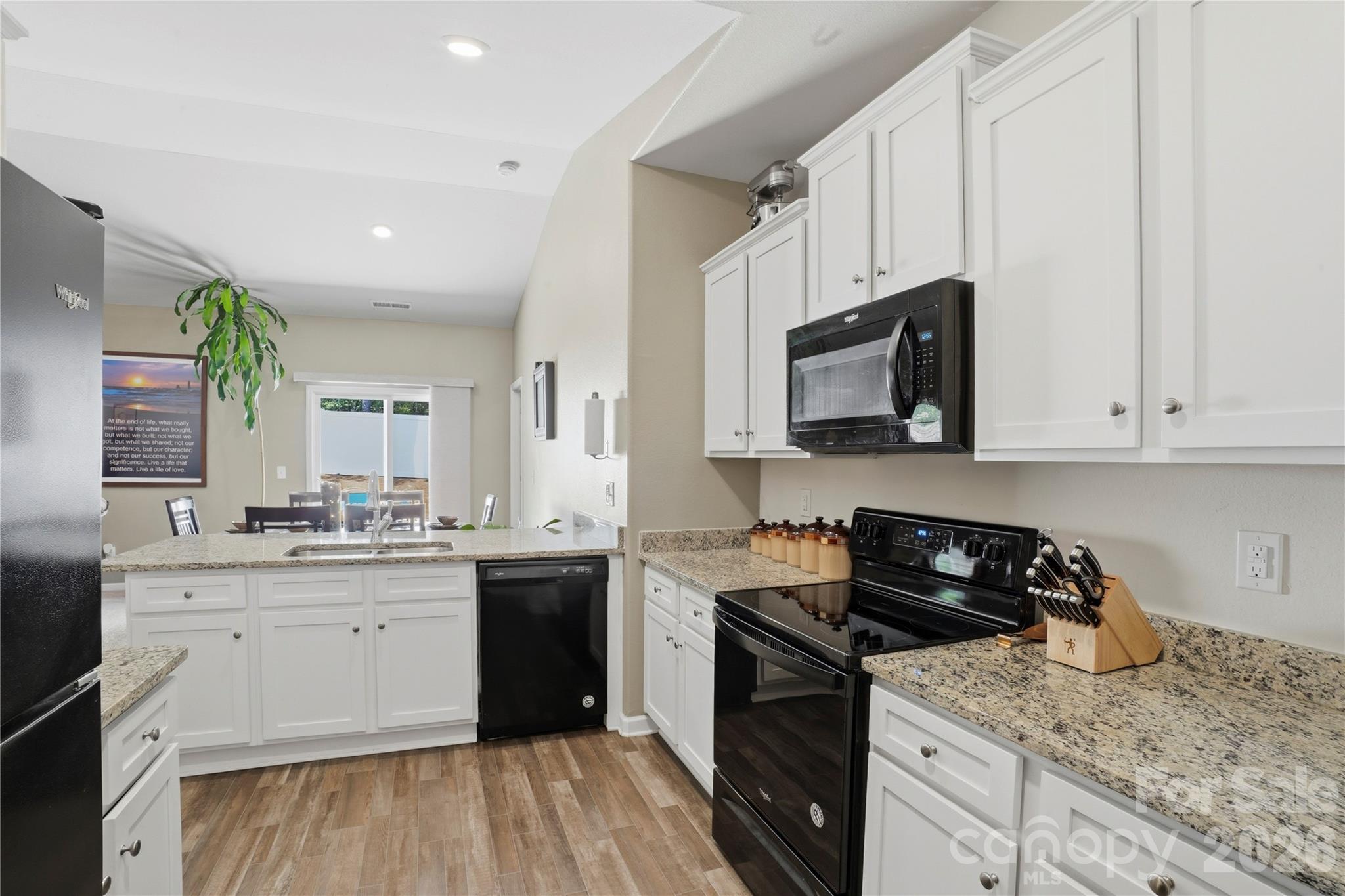 The Reserve at Canyon Hills - Residential