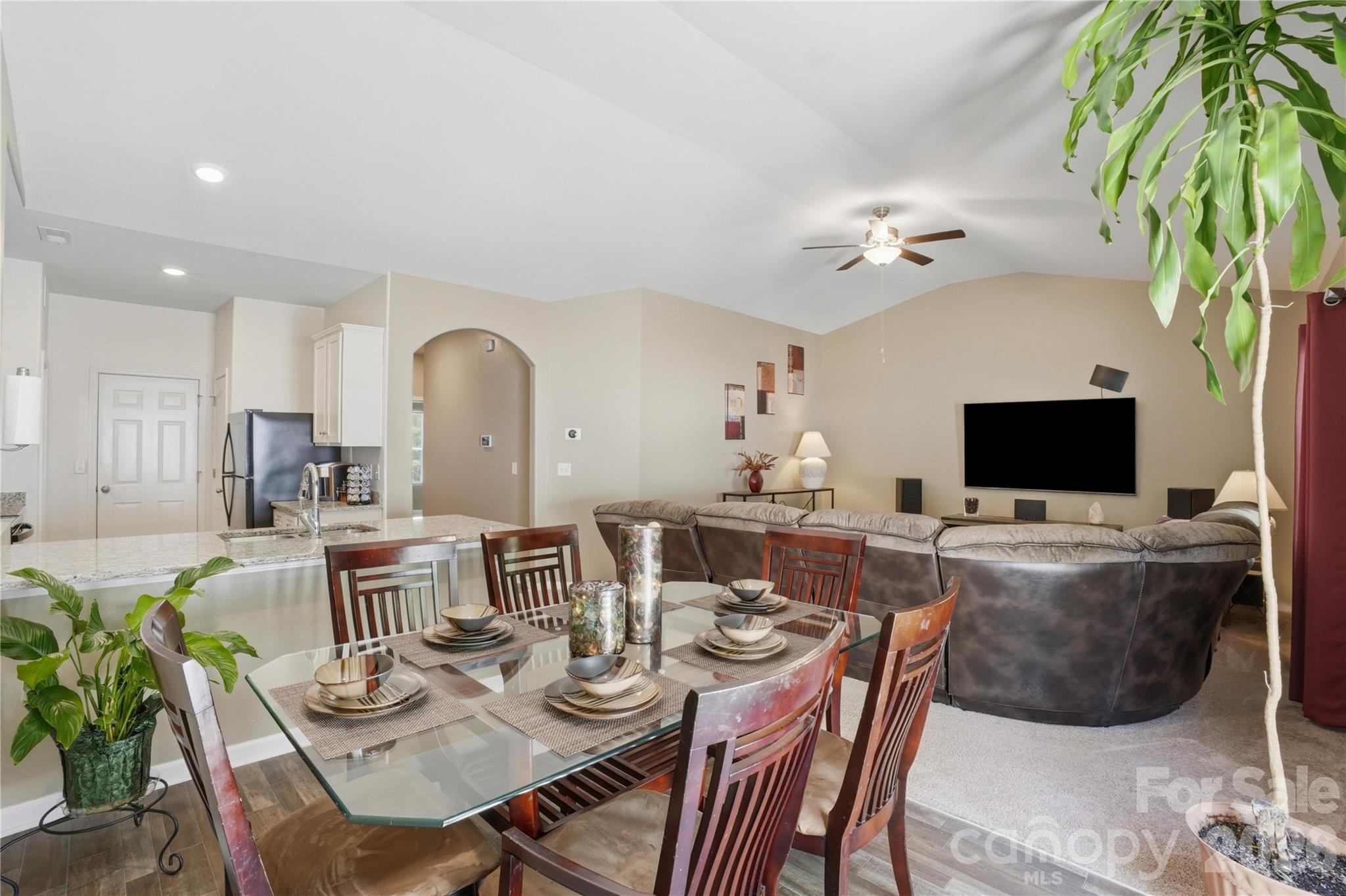 The Reserve at Canyon Hills - Residential
