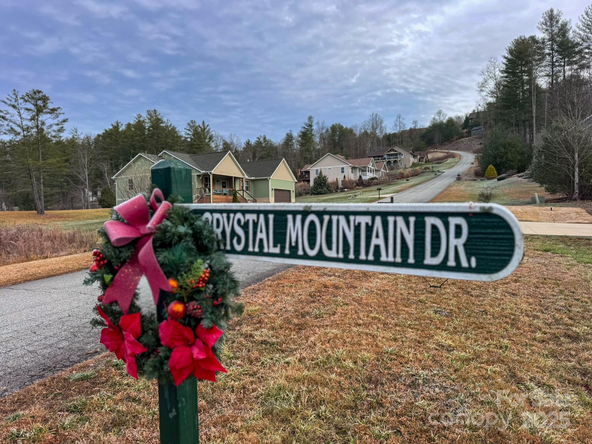 Crystal Creek - Land