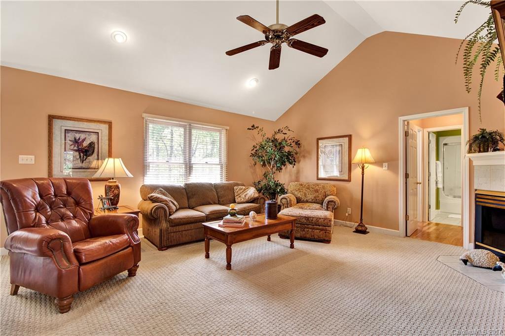 Lakehurst - Residential